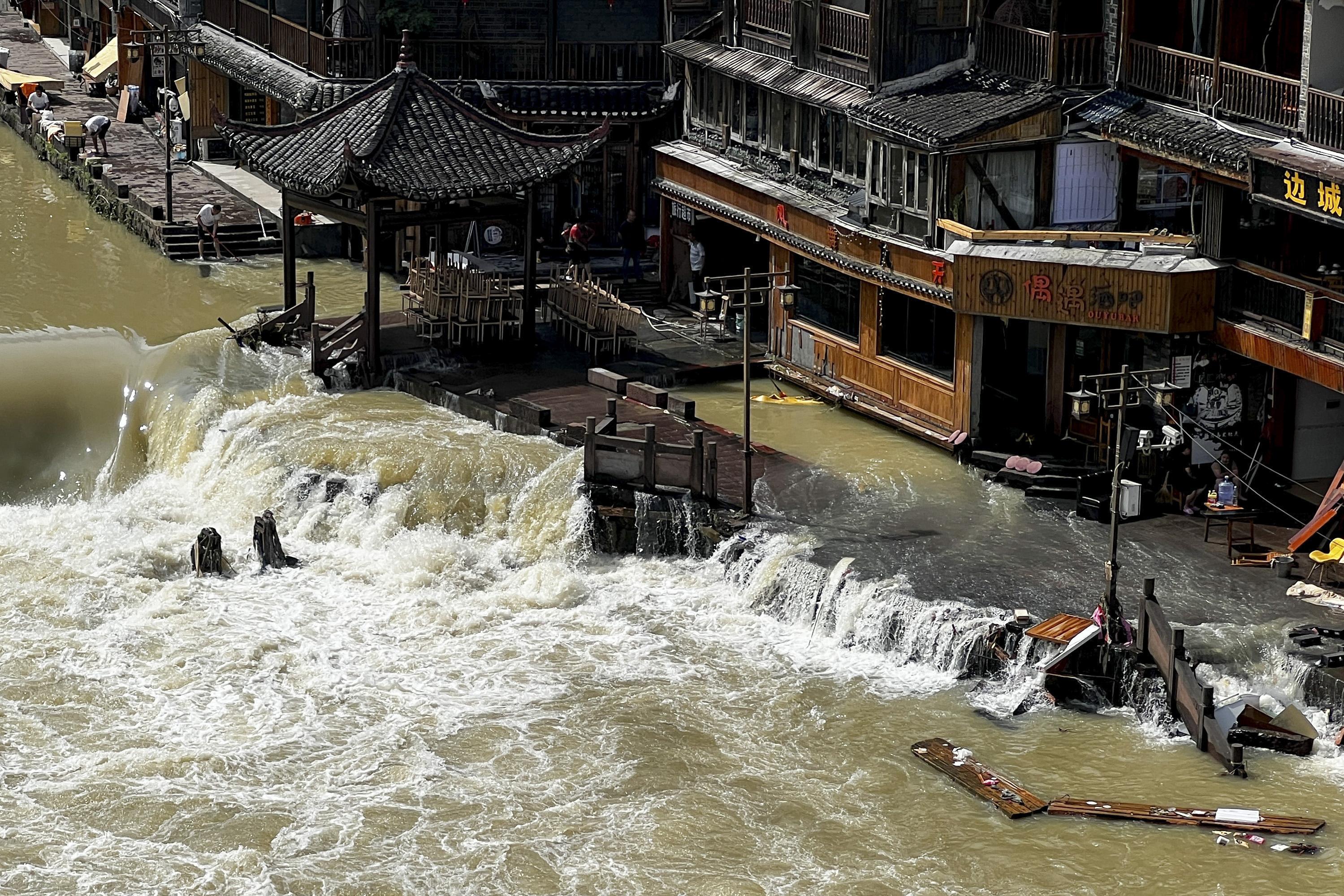 Flooding, landslides in China leave 17 dead, 4 missing AP News