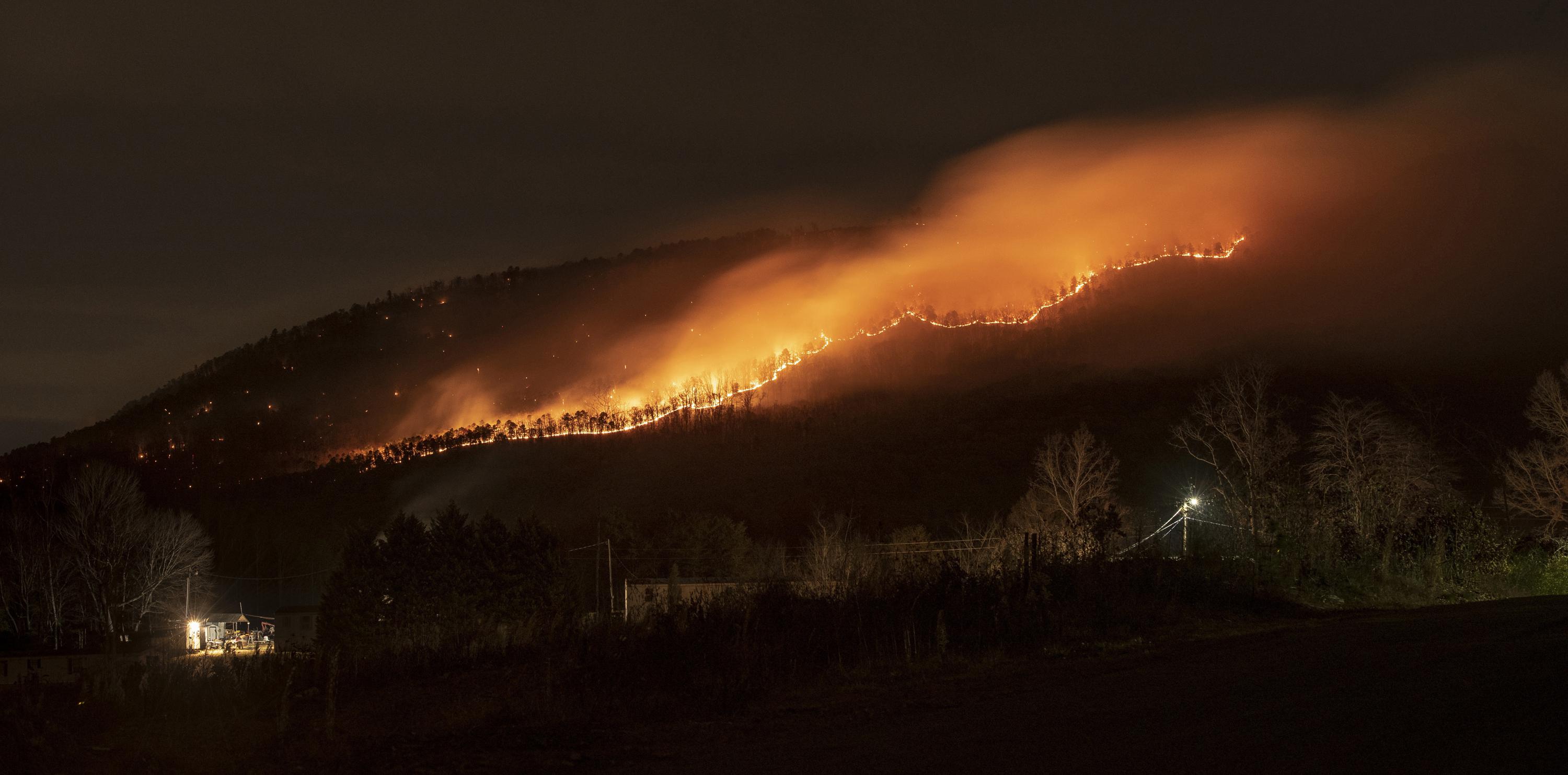 Fire at Pilot Mountain State Park burns hundreds of acres AP News
