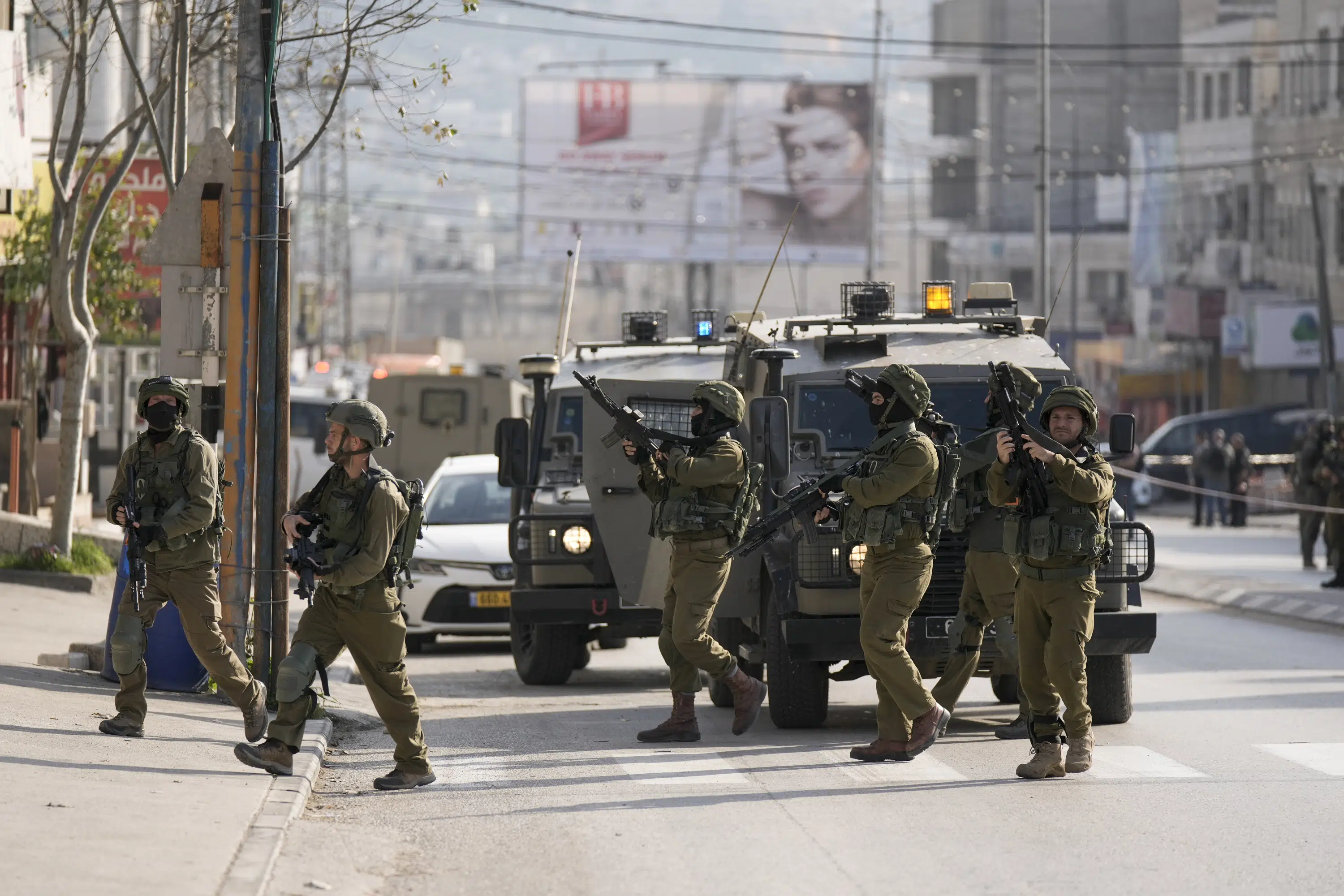 以色列定居者在一名武装的巴勒斯坦人被杀后处于愤怒状态 2