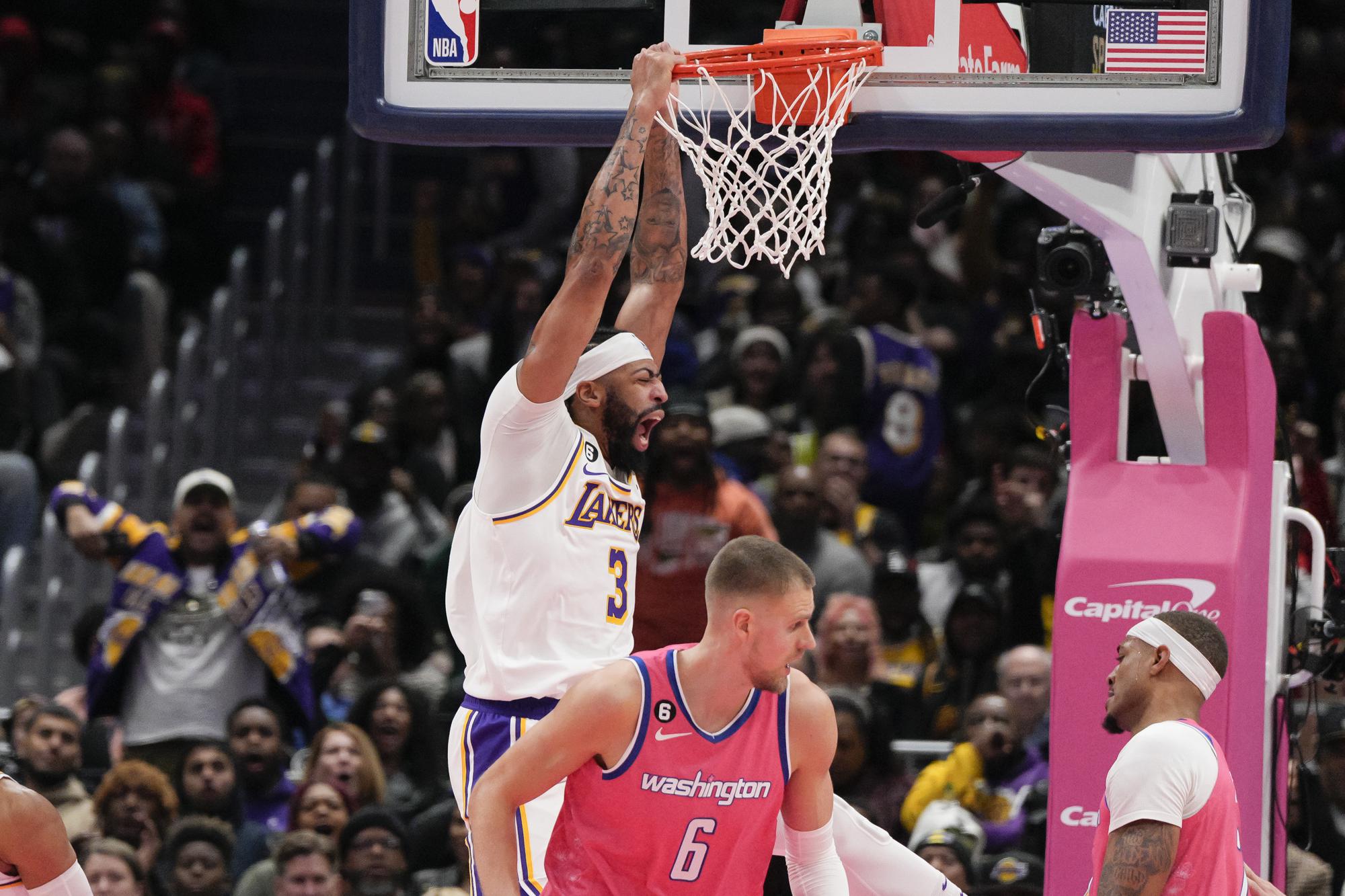 Davis scores 55, grabs 17 boards; Lakers top Wizards 130-119 | AP News