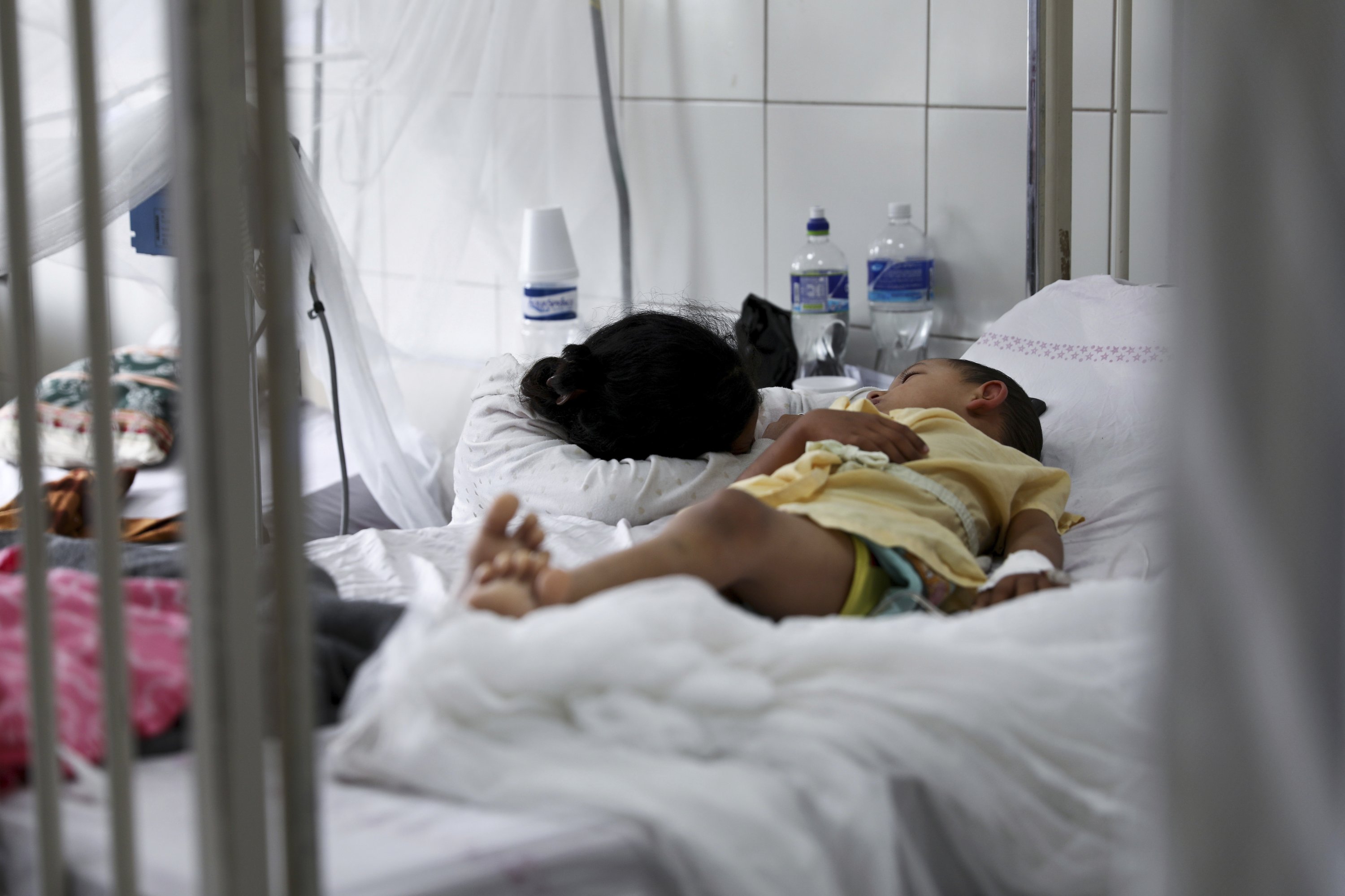 Doctors: Warmer world is unhealthier place for children - Associated Press