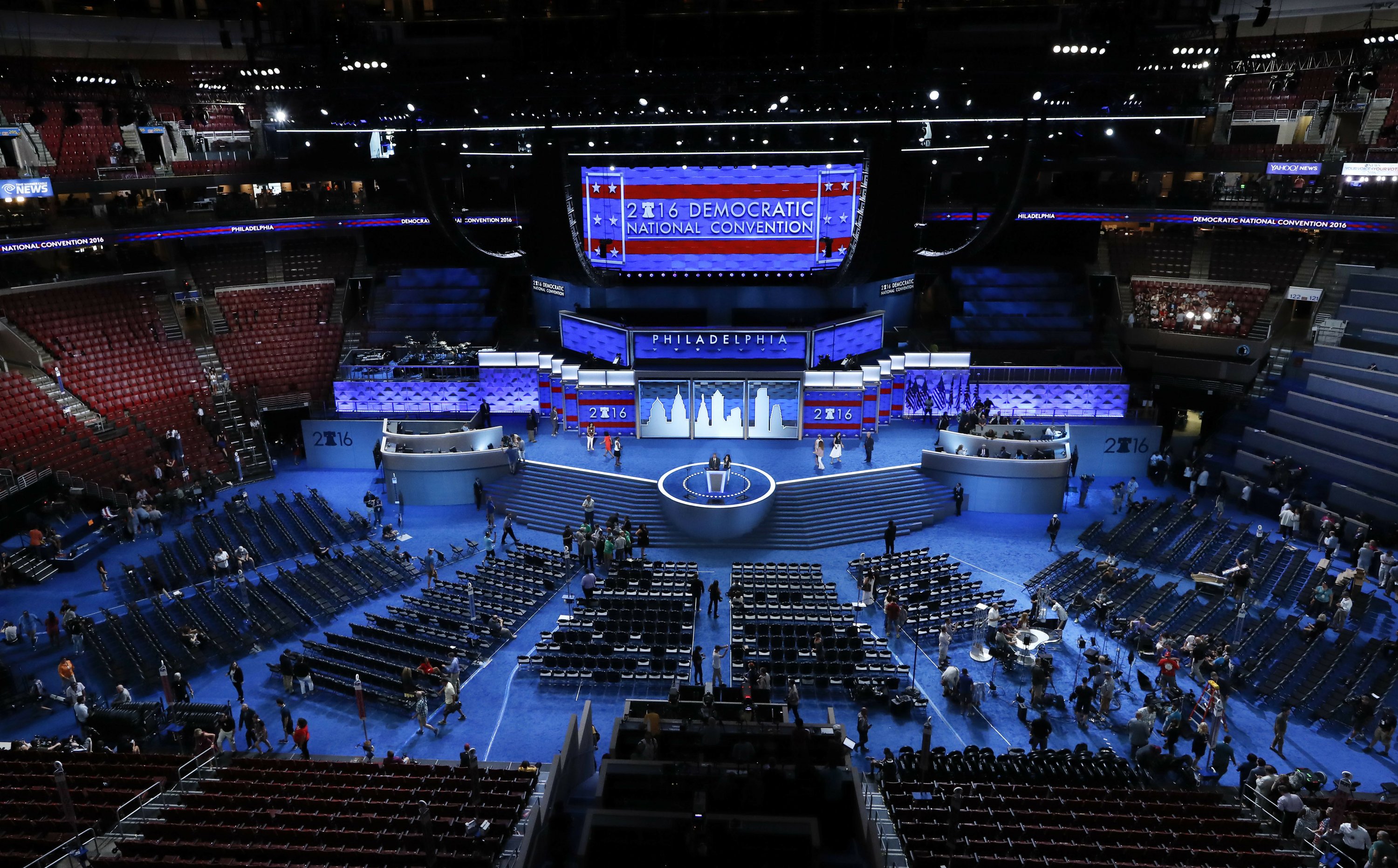 Democratic convention speakers span spectrum of US politics AP News