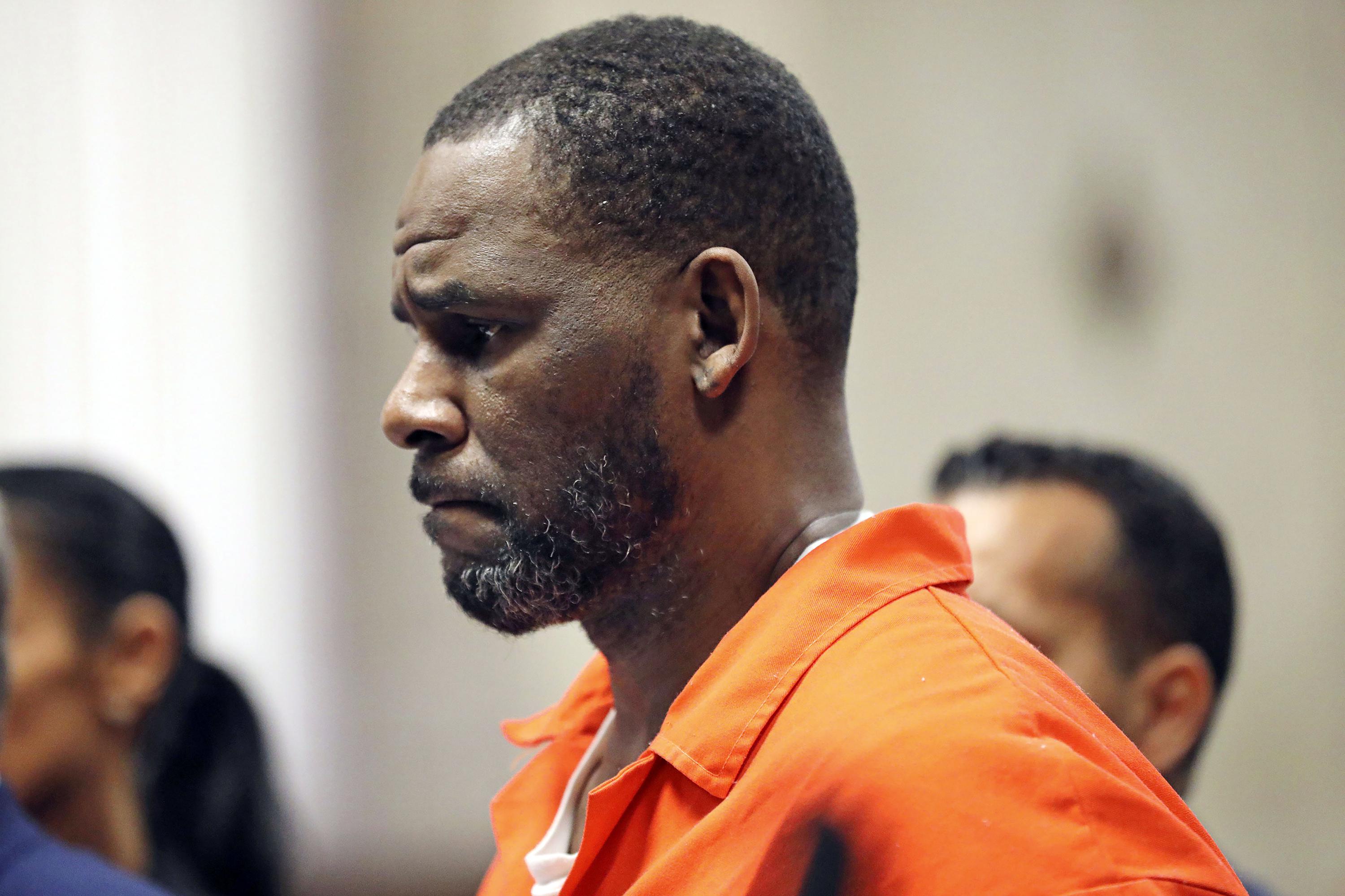 Feds: R. Kelly remains on suicide watch ‘for his own safety’