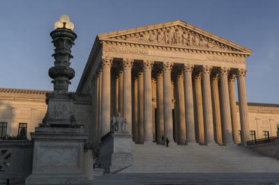 En esta foto del 6 de noviembre del 2020, se ve el edificio de la Corte Suprema en Washington. (AP Foto/J. Scott Applewhite)