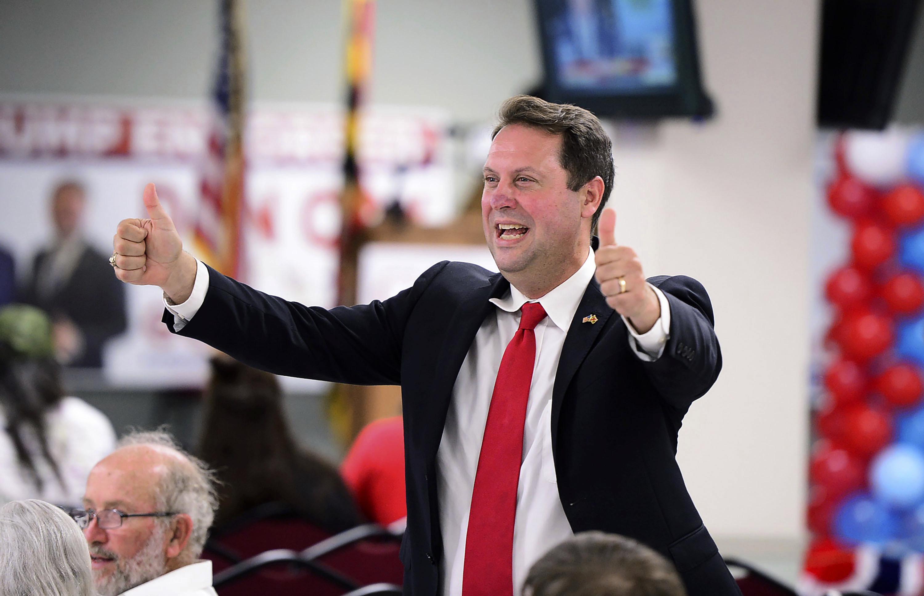 Dan Cox wygrywa prawybory gubernatorów stanu Maryland GOP dzięki wsparciu Trumpa
