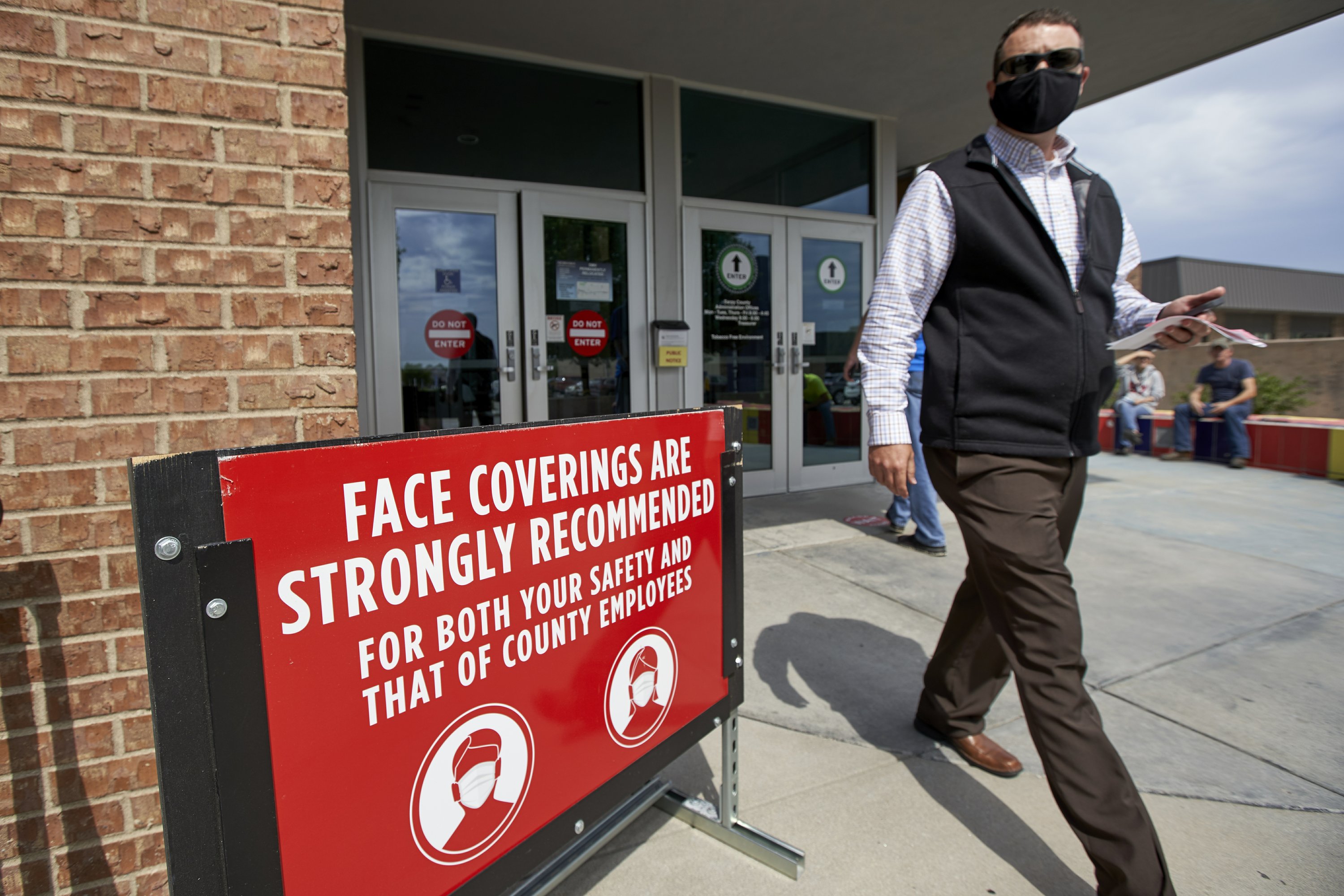 photo Masks Not Required Sign nebraska governor mask requirement