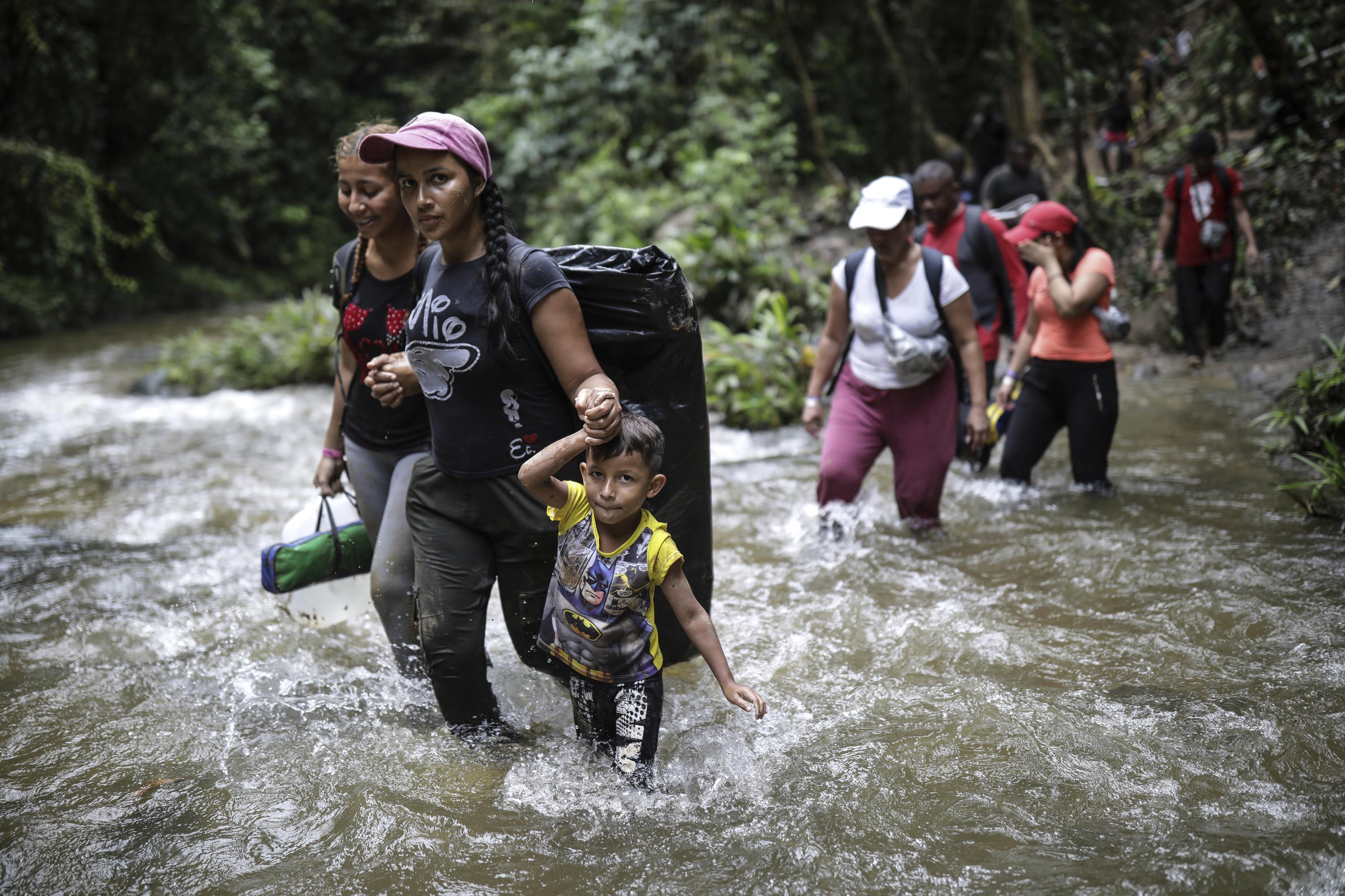 The jungle between Colombia and Panama becomes a highway for migrants from  around the world – WATE 6 On Your Side