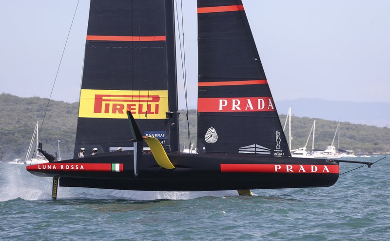 Luna Rossa Beats Team Uk In Prada Cup Final