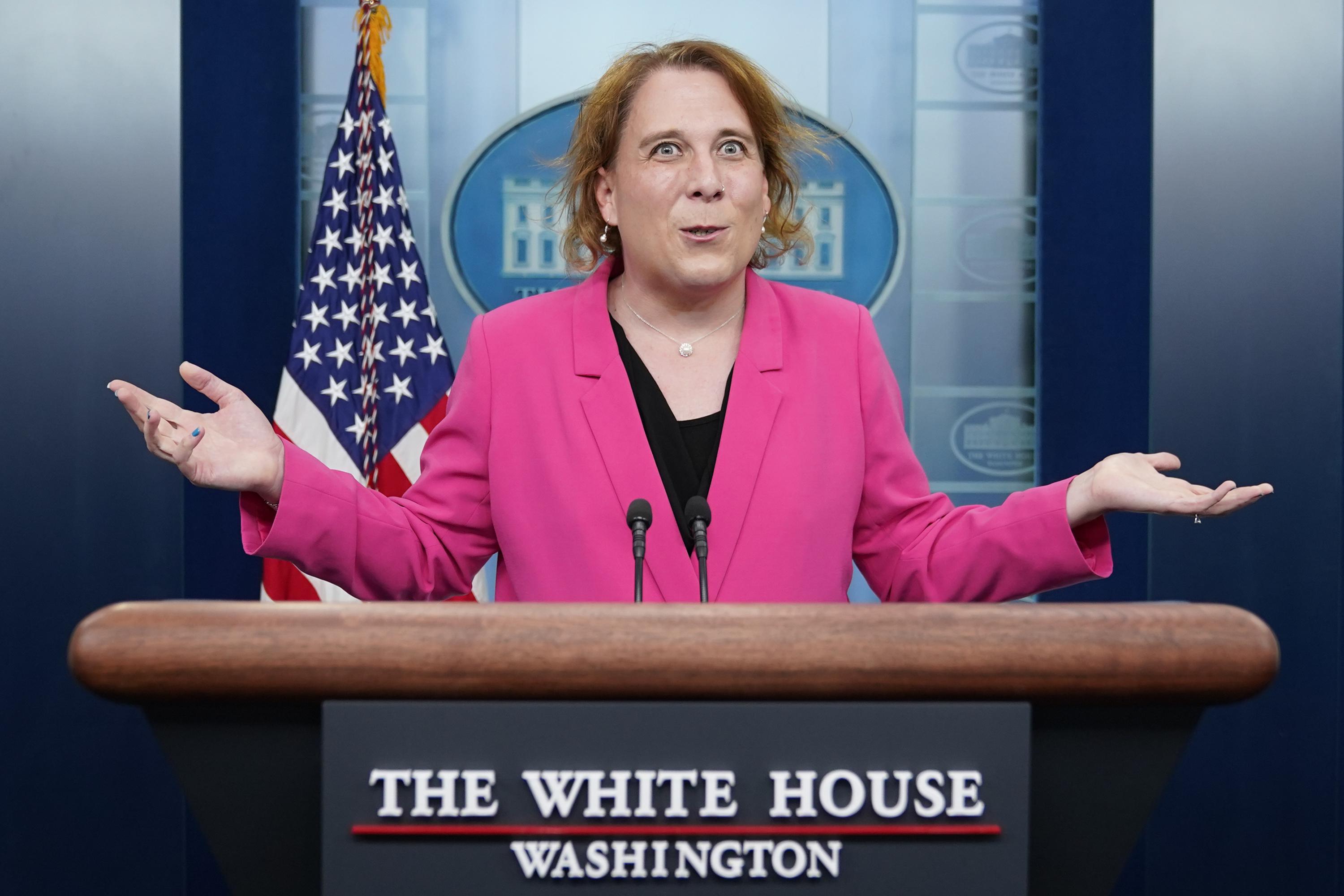 White House hosts transgender 'Jeopardy!' star Amy Schneider AP News