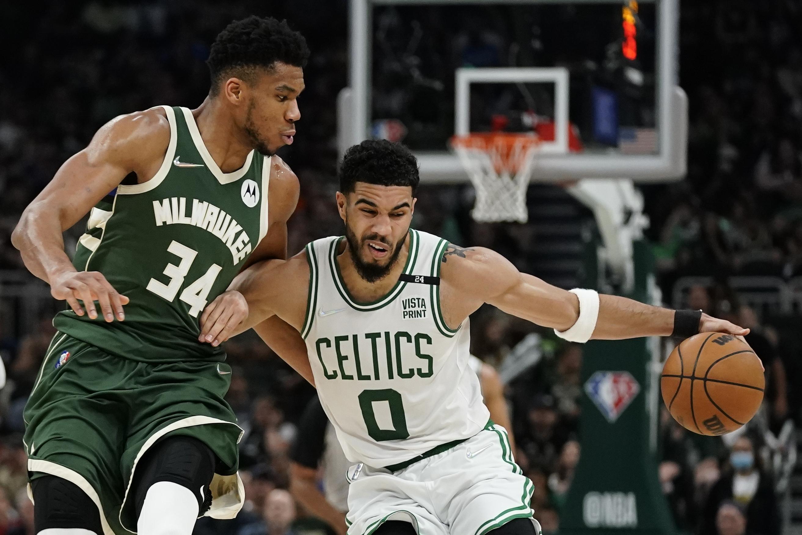 pair-of-7s-boston-celtics-phoenix-suns-happy-to-be-home-ap-news