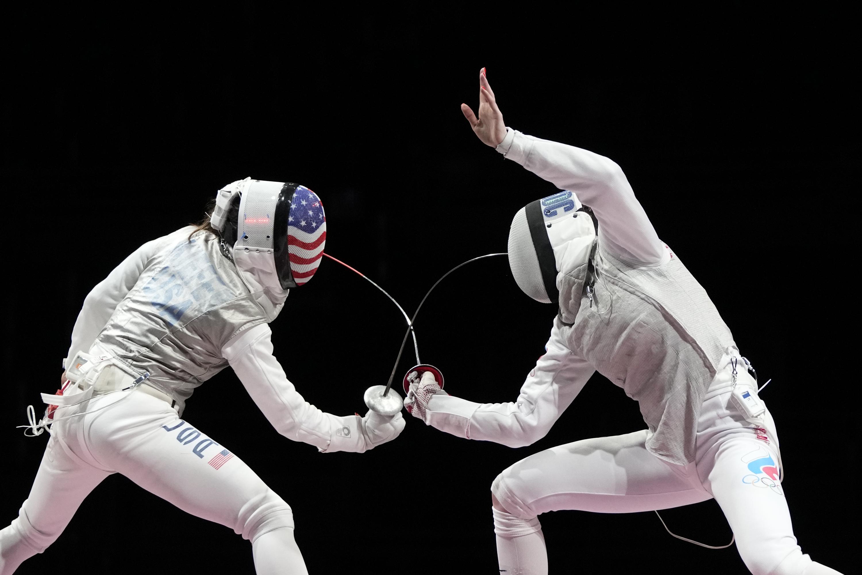 Olympics Latest: American fencer Kiefer wins women's foil