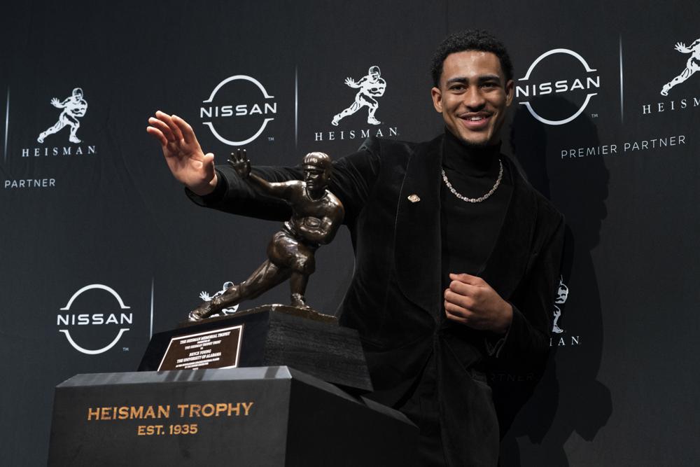 Alabama Quarterback Bryce Young wins 2021 Heisman Trophy