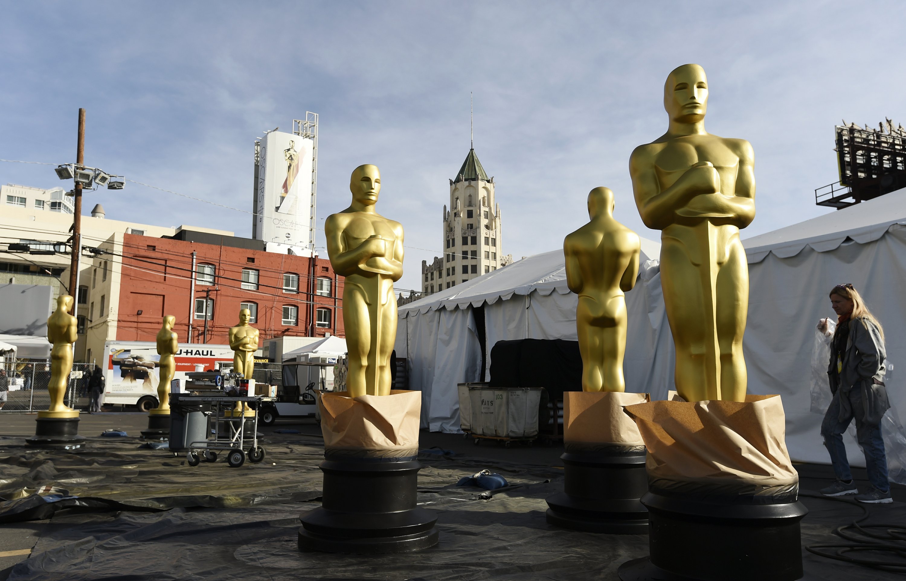 Los Angeles Judge Upholds Ban On Auction of Oscar Statuettes