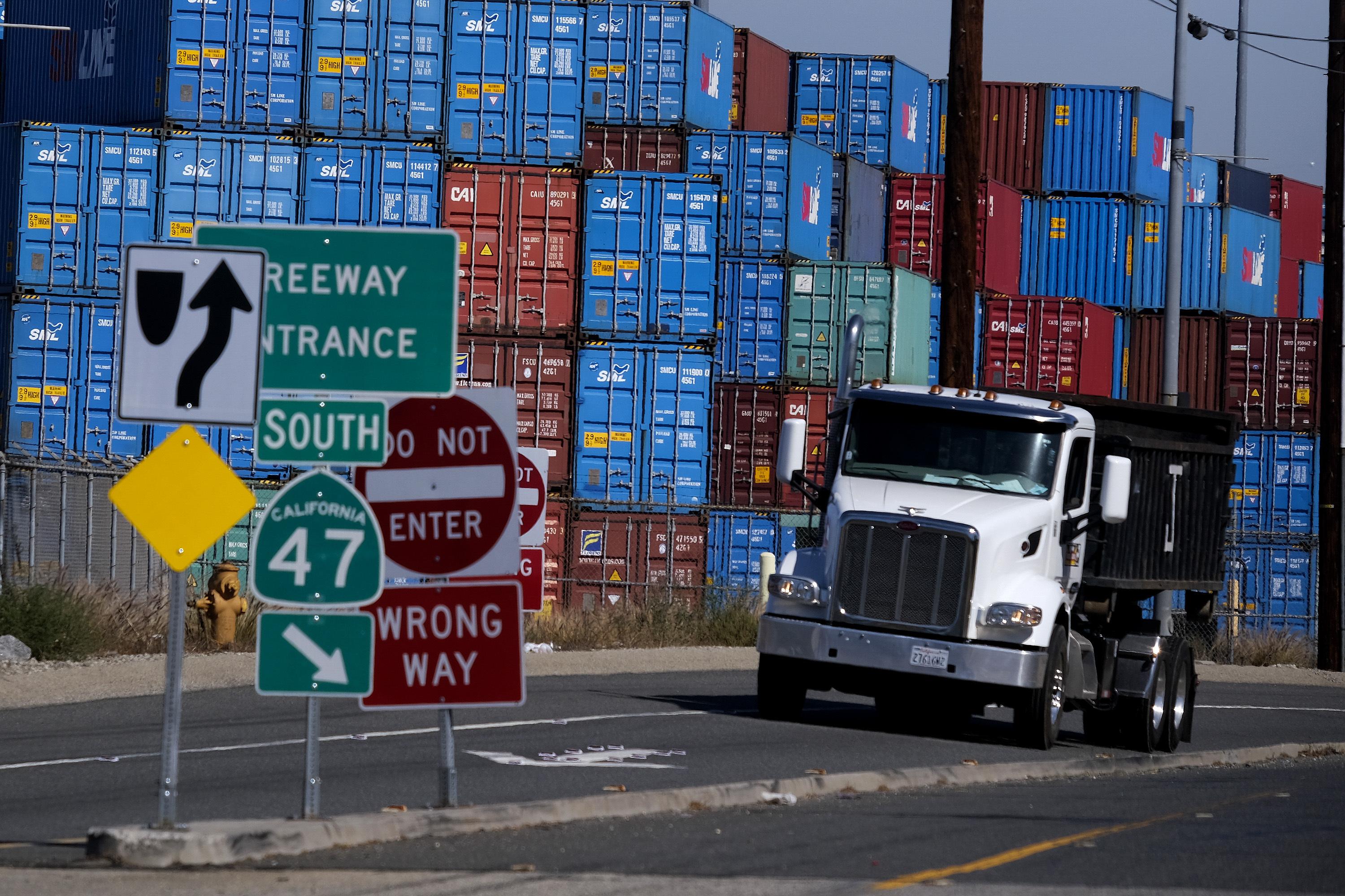 California ports piling up again: Too many containers sitting too long