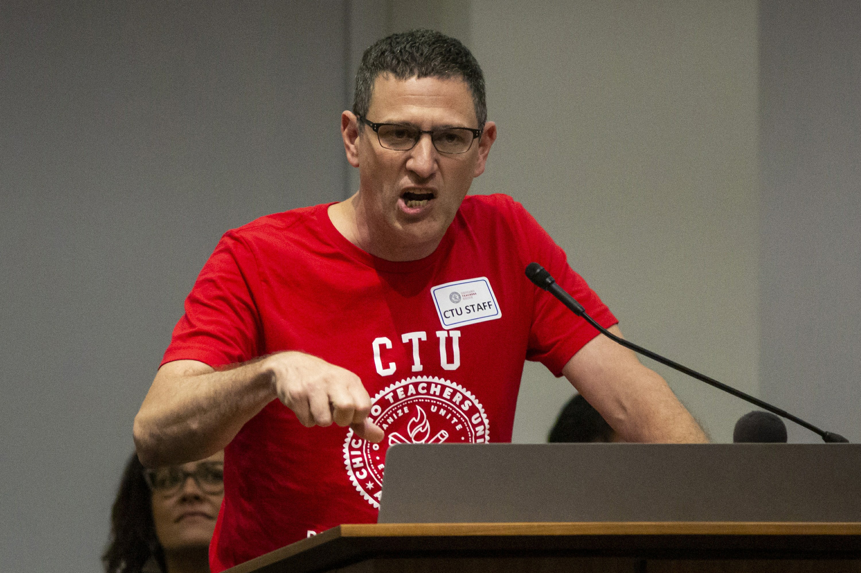 chicago-teachers-set-strike-date-as-contract-talks-resume-ap-news
