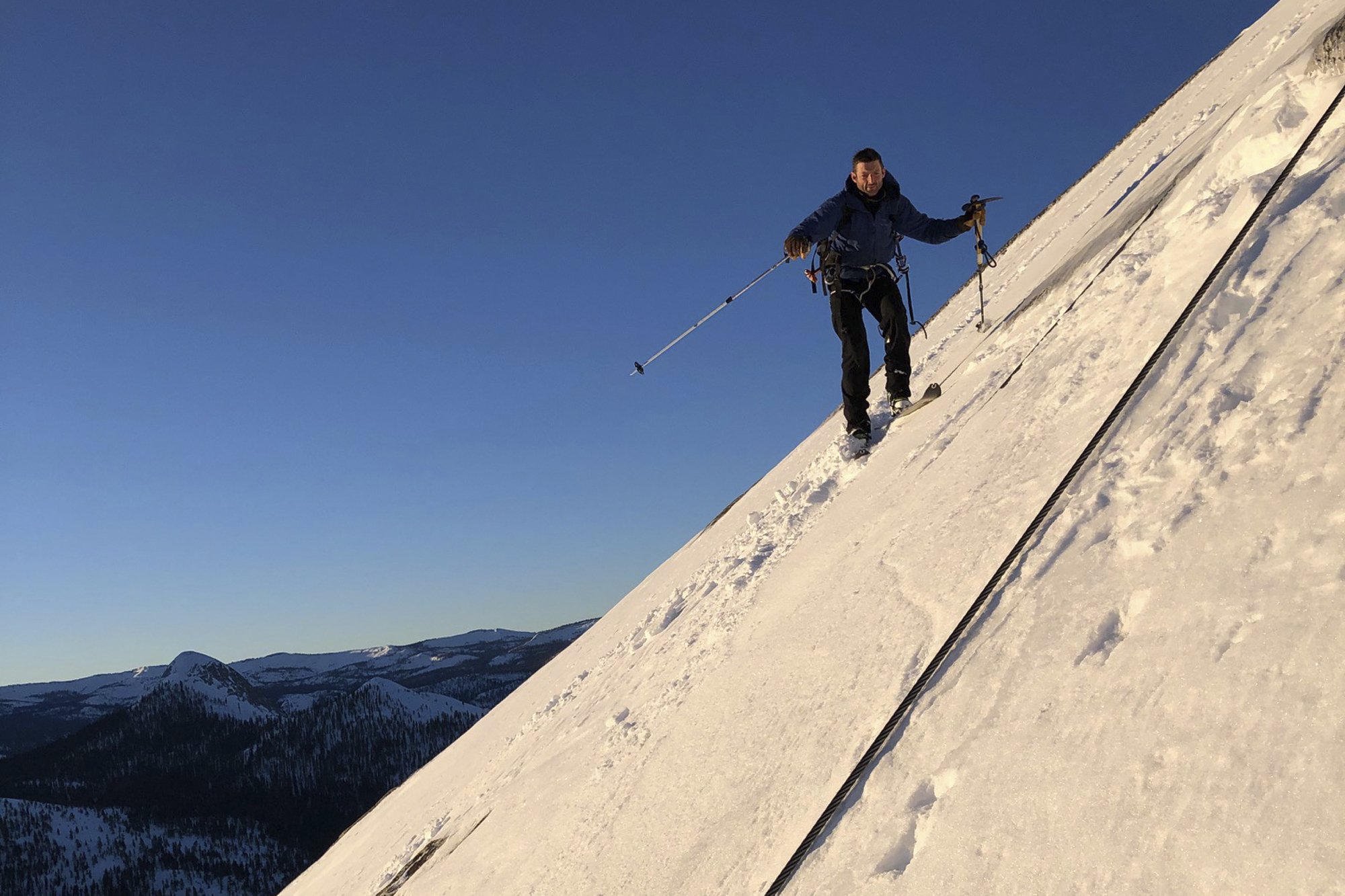 2 skiers defy death on descent from Yosemite Half Dome