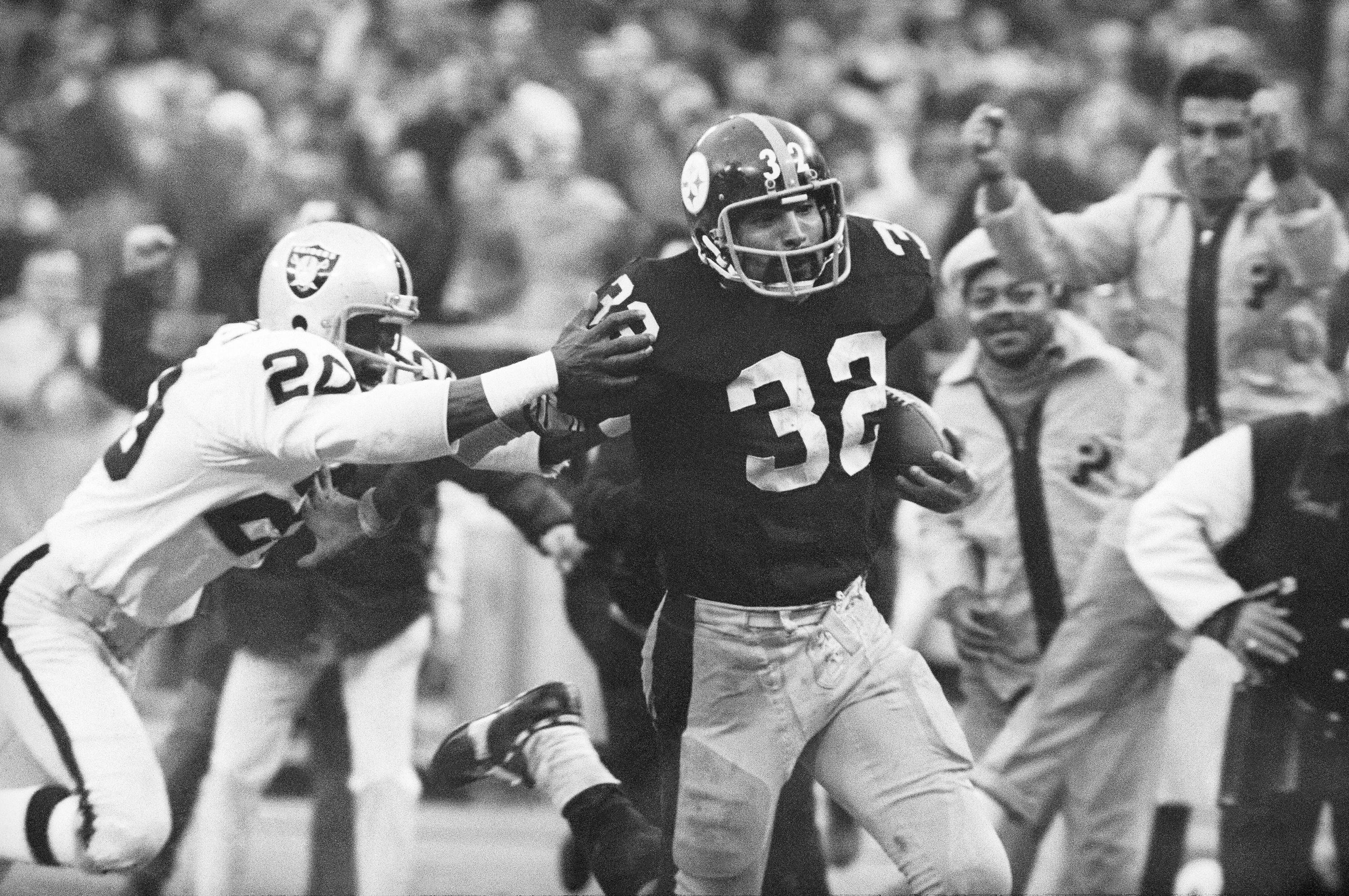 La muerte de Franco Harris, Steeler que cogió un inmaculado recibimiento