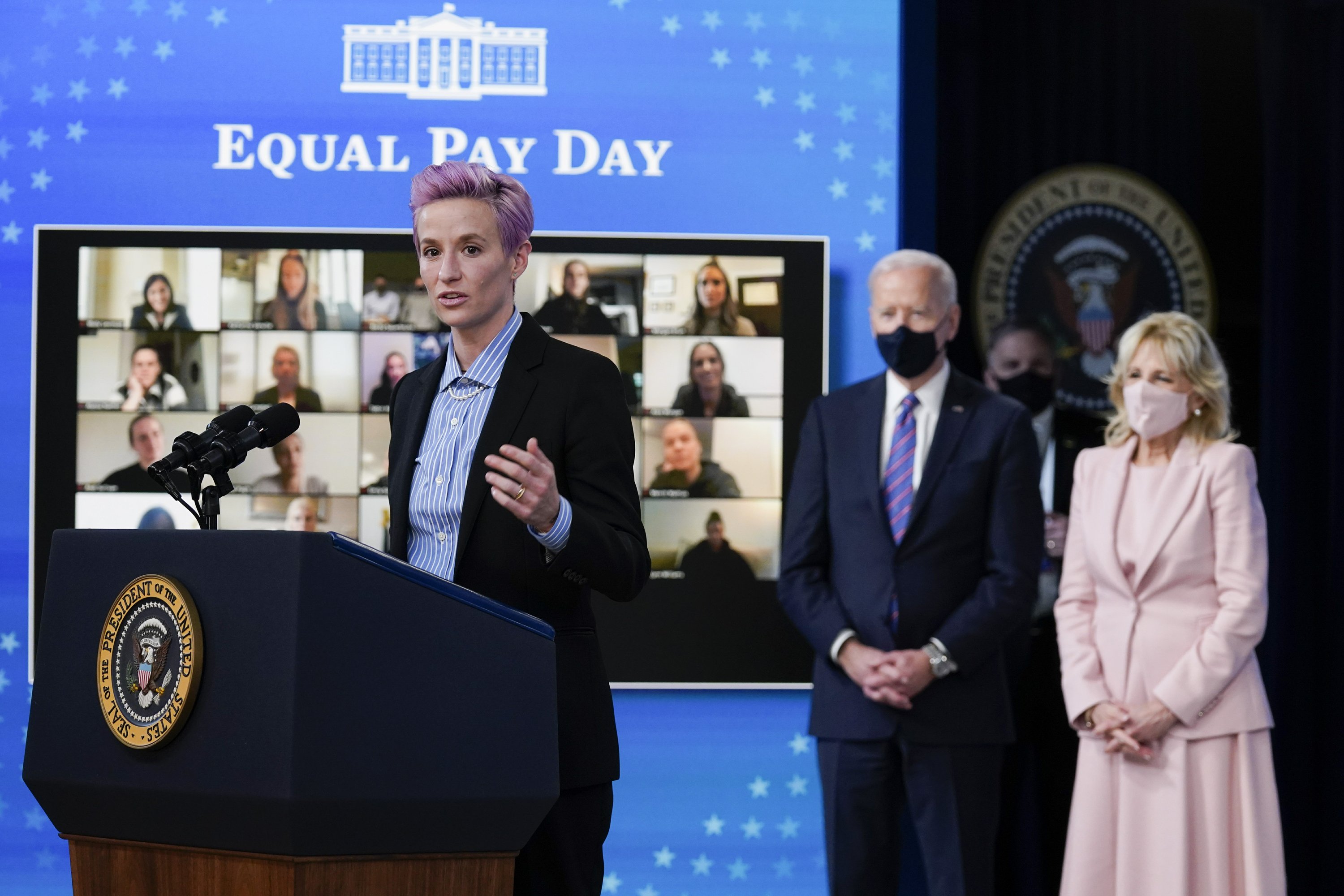 Women’s soccer stars join Biden to close the pay gap