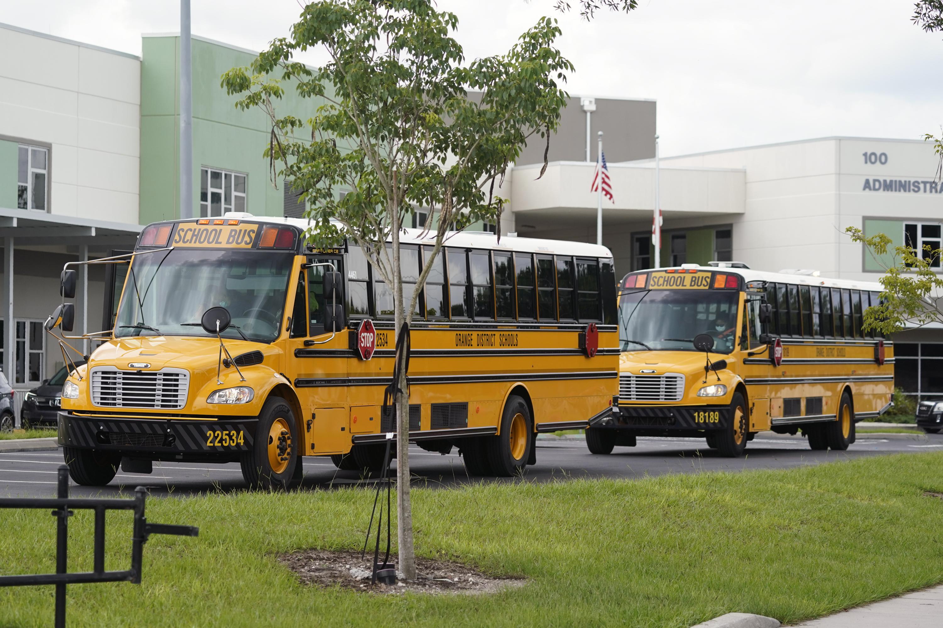 Tiktok'S Trending Orlando Bus Throw: What Happened? - dayenzj