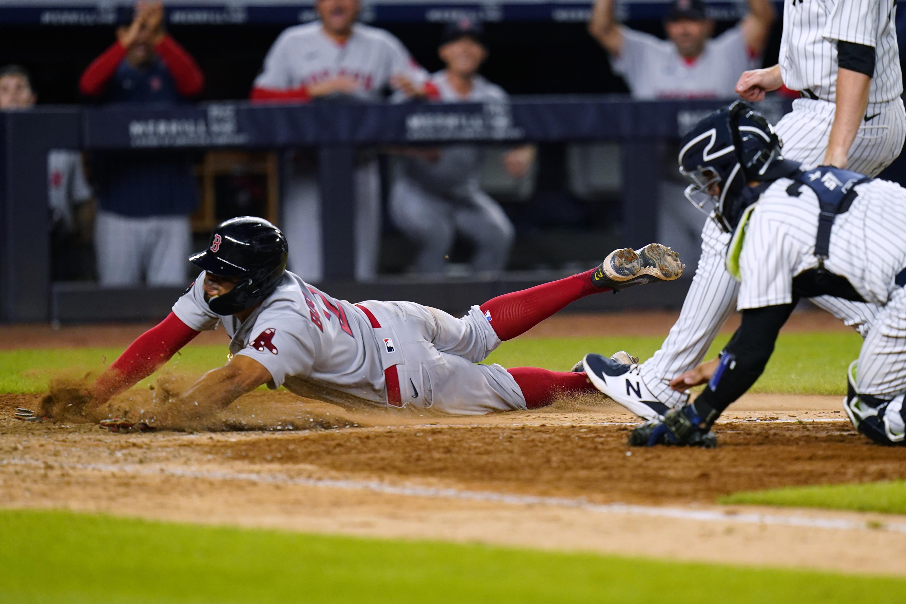 Oprigtighed ingen forbindelse farvel Bogaerts scores on wild pitch in 11th, Red Sox top Yanks 5-4 | AP News