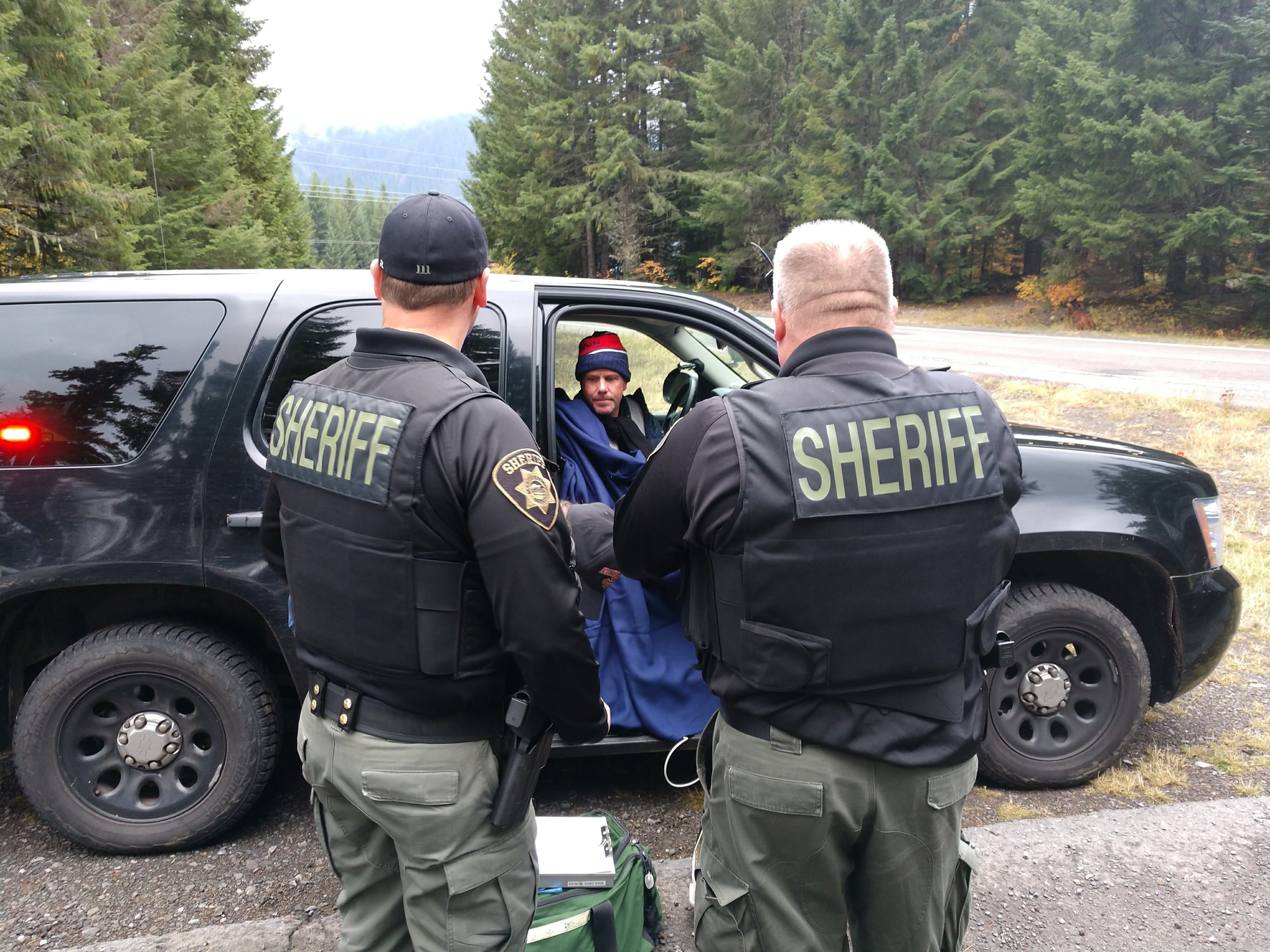 Lost Pacific Crest Trail Hiker Rescued In Snowstorm Ap News