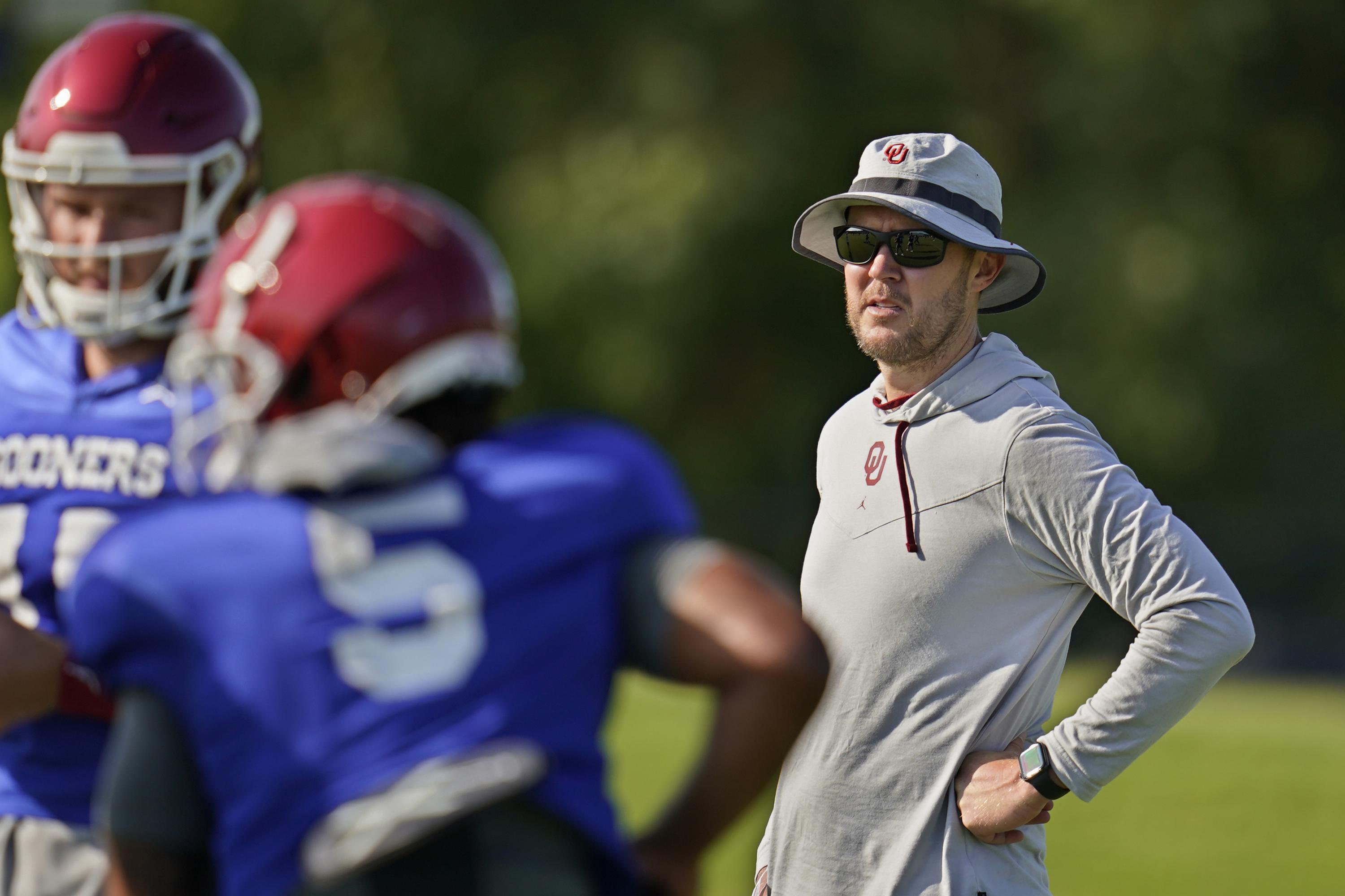 College Football Earthquake Powerhouses Toppled Rankings Shattered - zms56g0