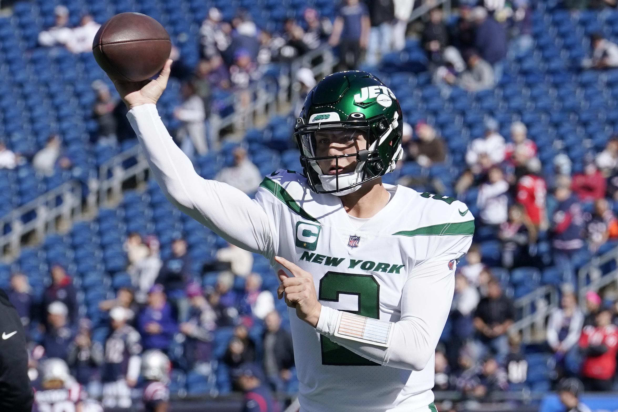 Jets Add Wilson S Personal Qb Coach Beck To Staff Ap News