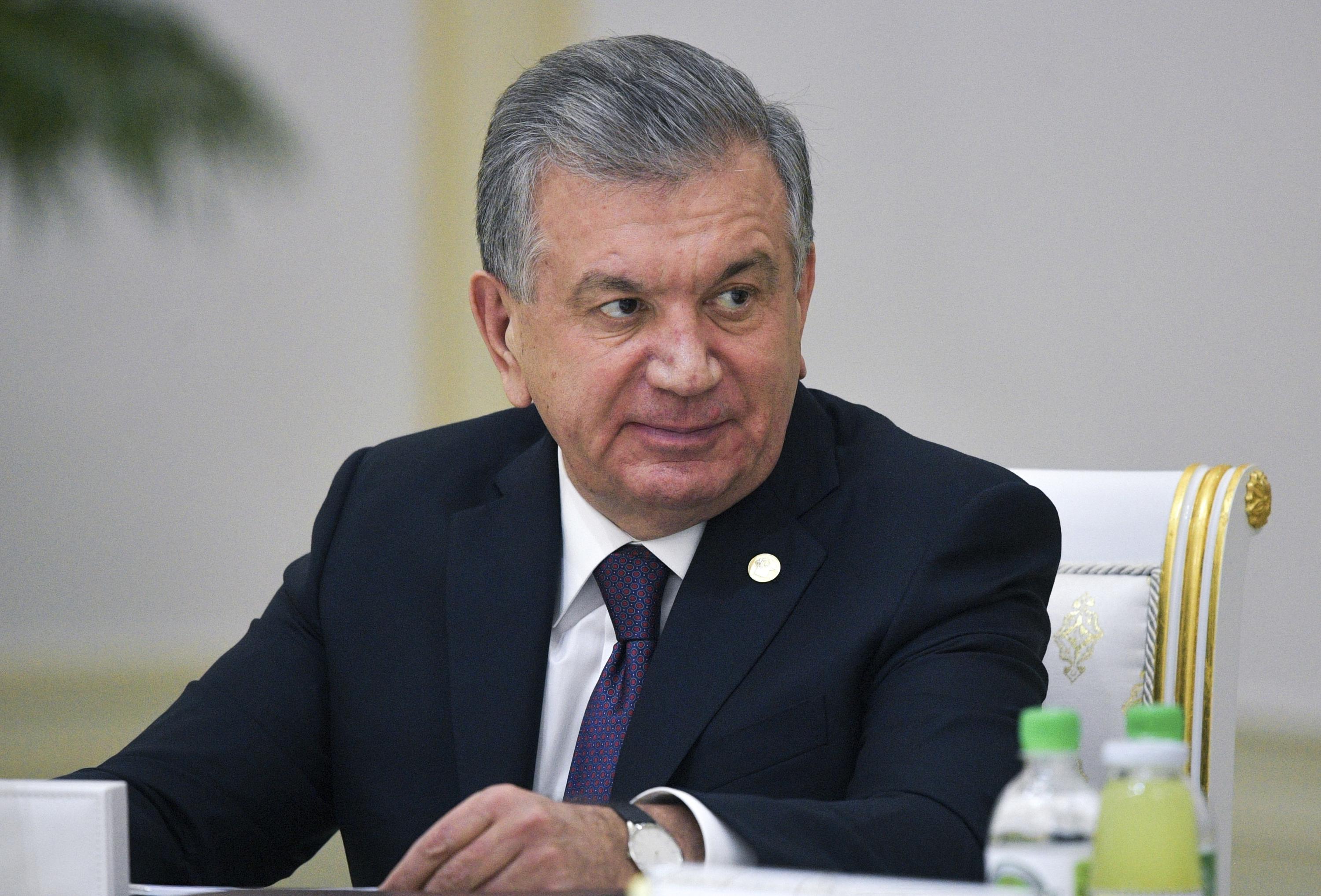 Uzbek president heading toward landslide win in election | AP News