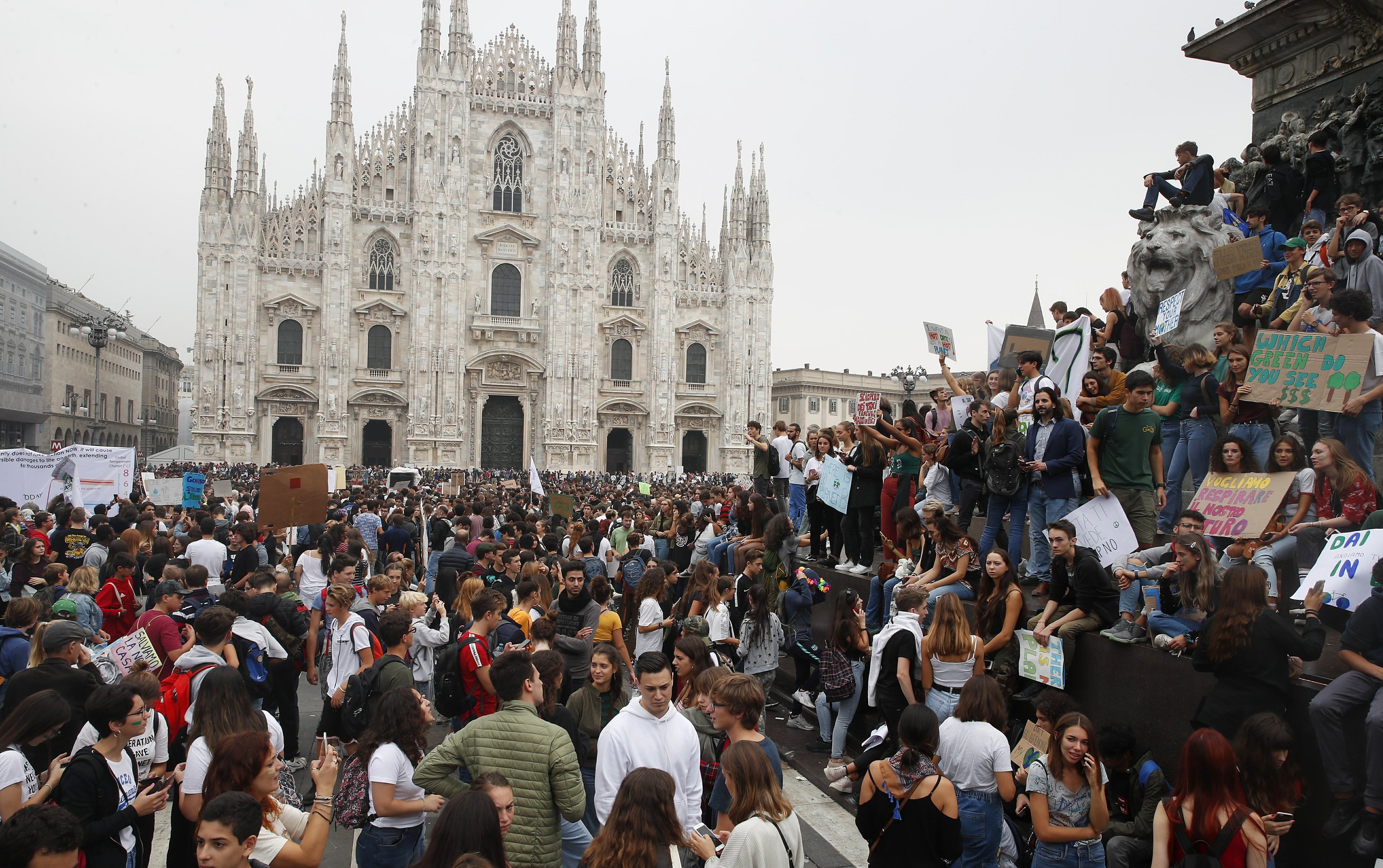 ‘Generation Greta’: Angry youths put heat on climate talks | AP News