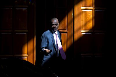 Fotografía de archivo del 7 de febrero de 2020 del presidente de Haití, Jovenel Moïse, llegando para una entrevista en su casa en Petion-Ville, un suburbio de Puerto Príncipe, Haití. (AP Foto/Dieu Nalio Chery, Archivo)