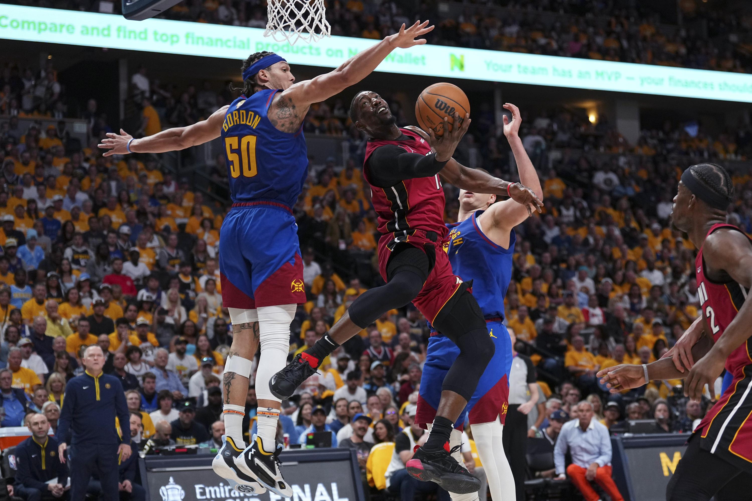 Duncan Robinson leads balanced scoring attack as Heat hold on to