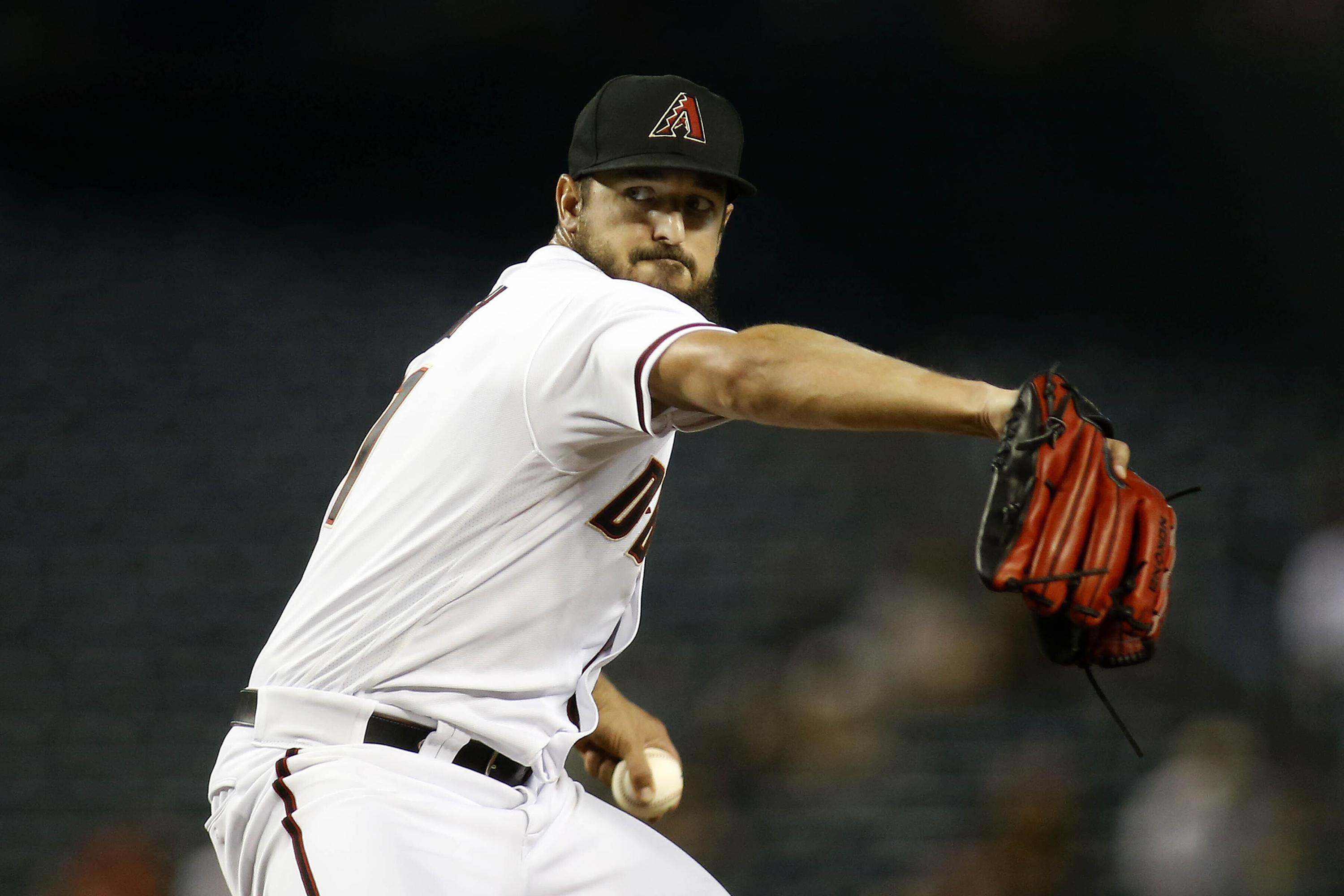 Smith, Escobar leads Diamondbacks over Pirates 4-2 - Vimarsana News