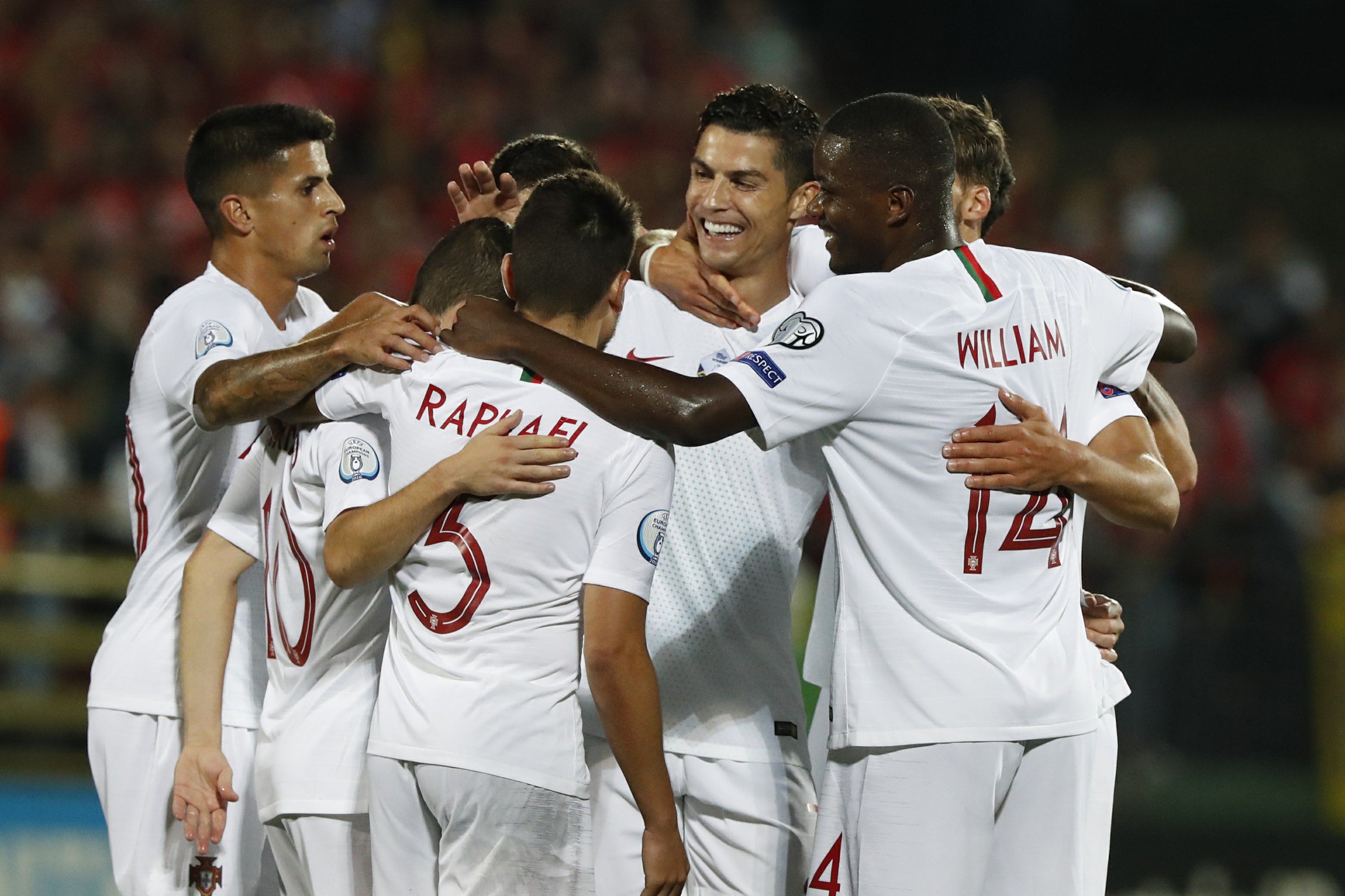Portugal routs Lithuania 51 with 4 goals by Ronaldo AP News