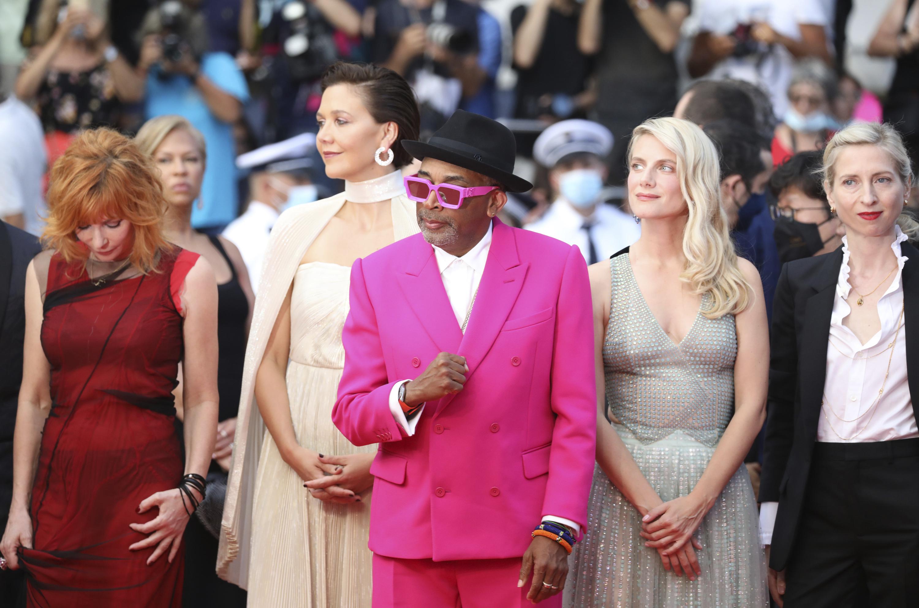 Photo of Spike Lee, « Annette » donne le coup d’envoi du 74e Festival de Cannes