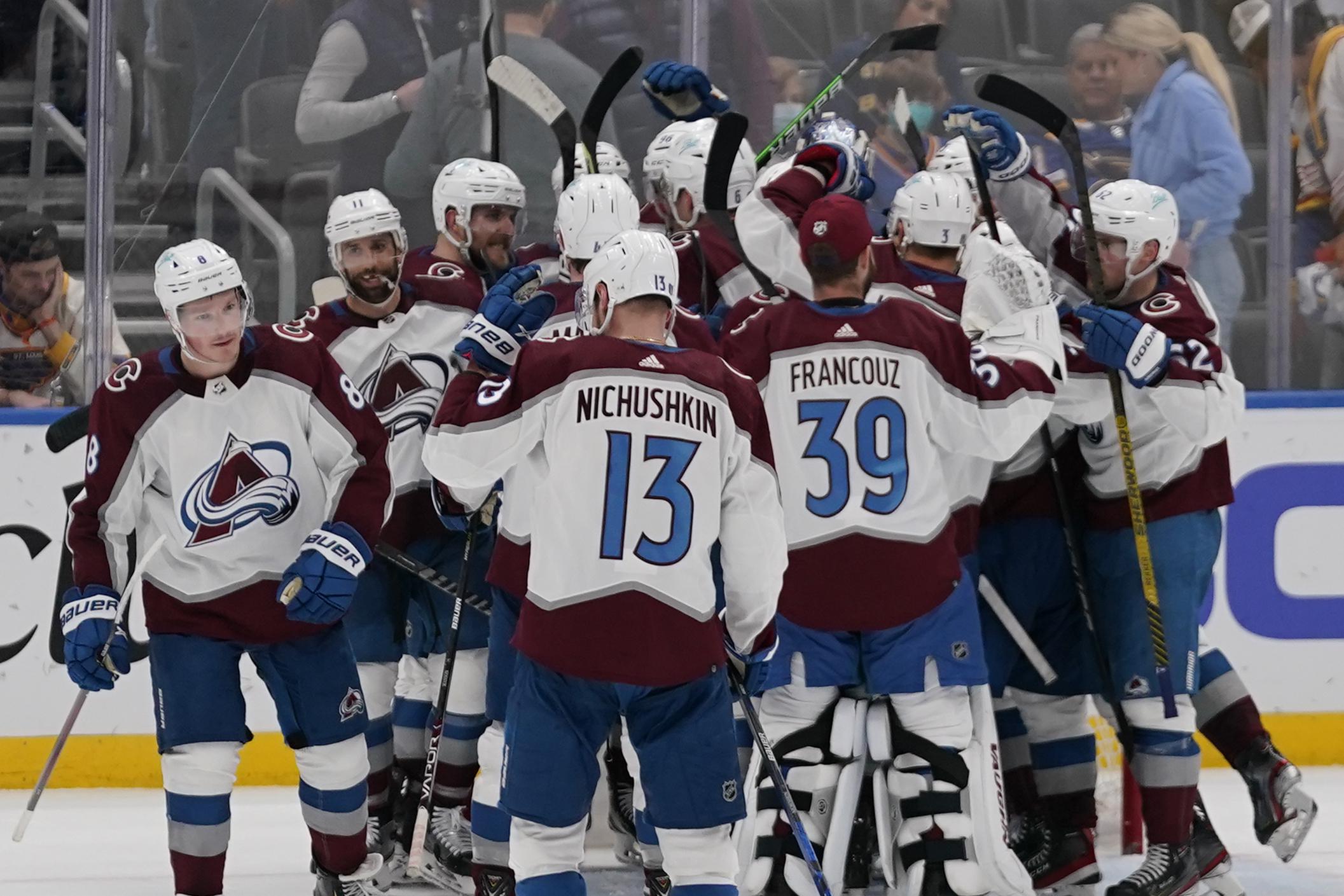 PHOTOS: Colorado Avalanche beat the St. Louis Blues in Game 3