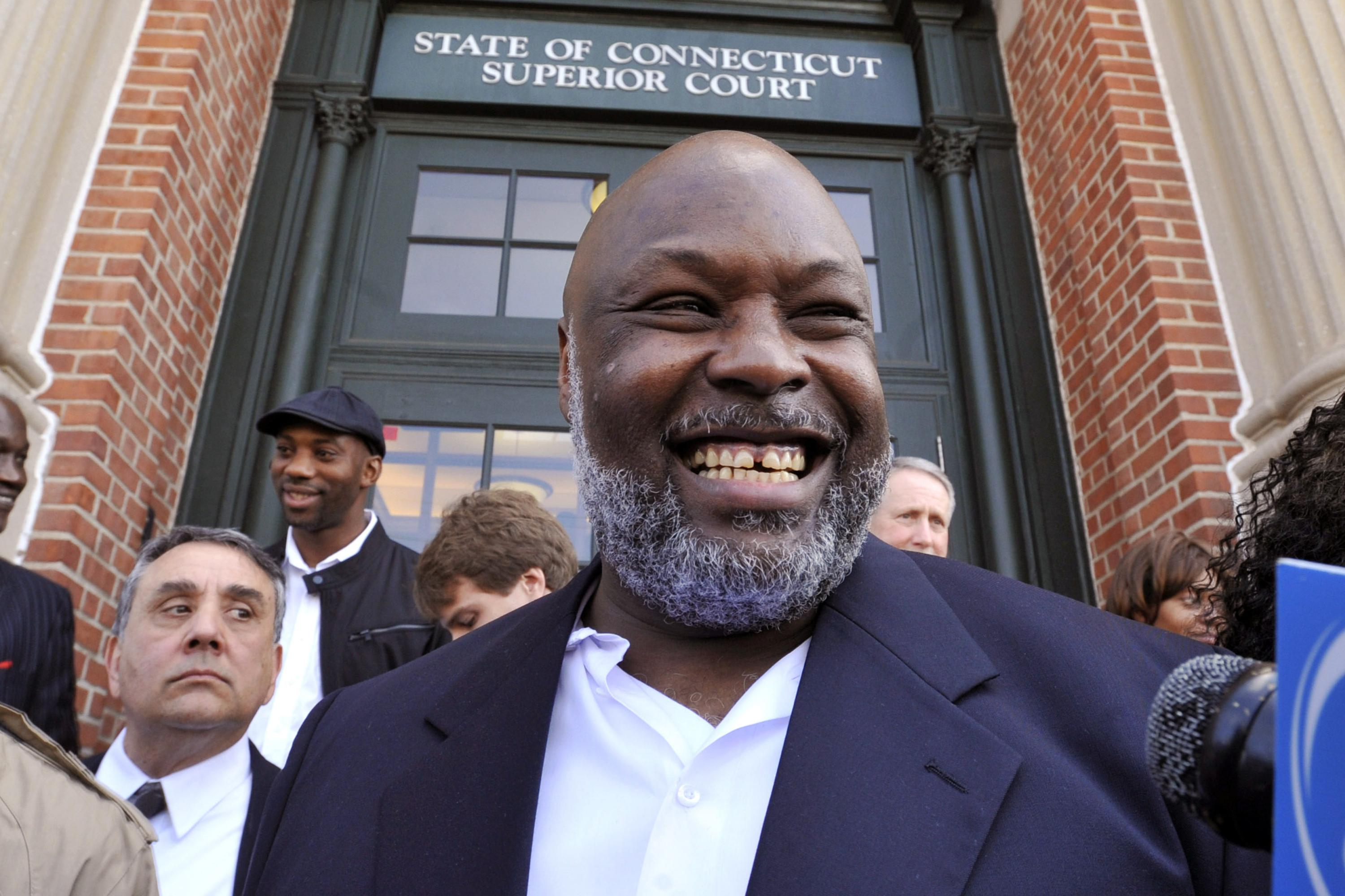 Convicted killer freed, decade after exoneration overturned AP News