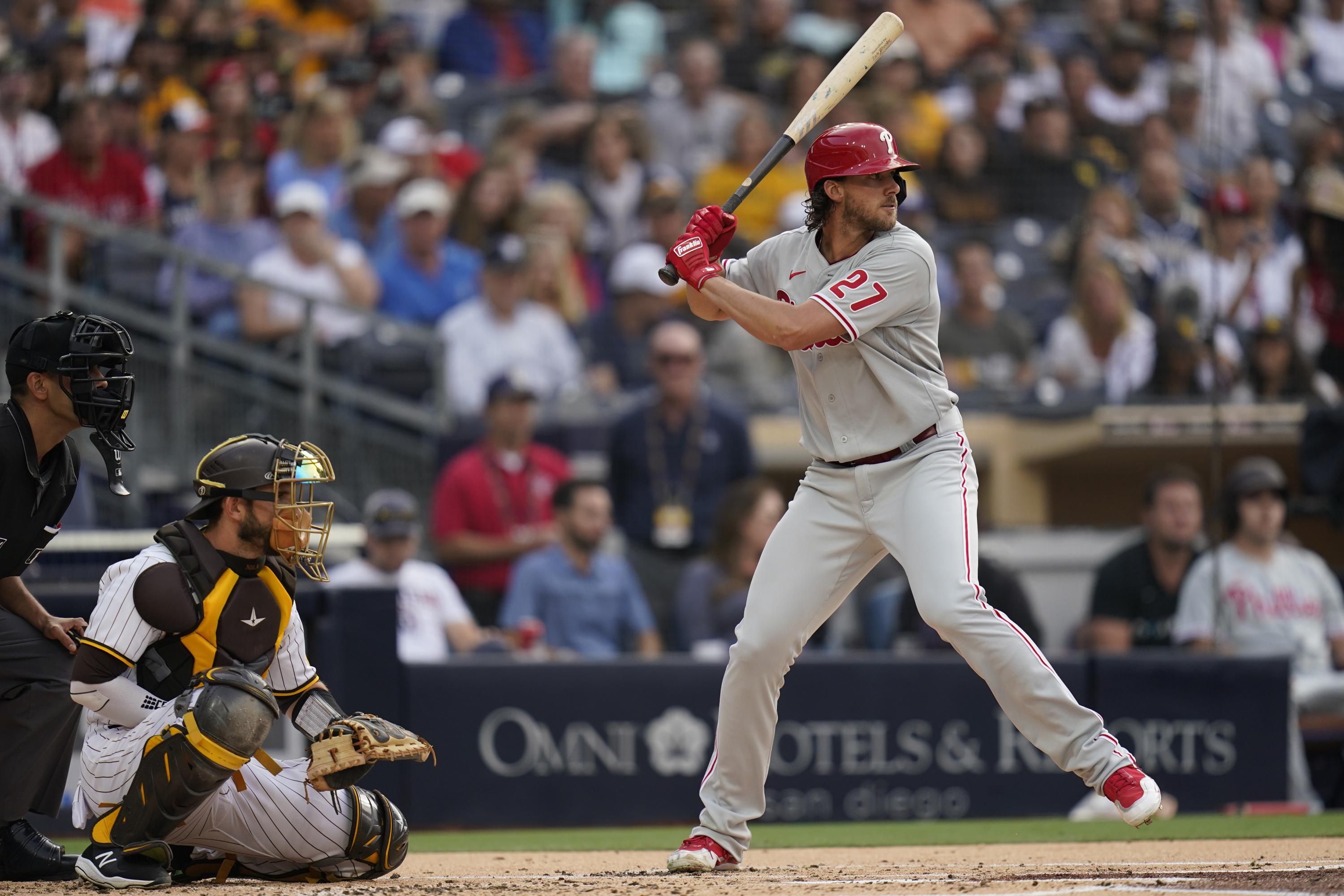 Wild Pitch In 10th Inning Sends Padres Past Phillies 4 3