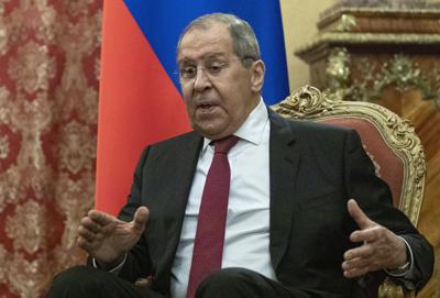 El canciller ruso Serguei Lavrov habla sobre Siria en Moscú, 22 de julio de 2021. Lavrov dijo el martes 17 de agosto de 2021 que Rusia "no tiene prisa" para reconocer al gobierno talibán en Afganistán. (Sergei Ilnitsky/Pool Photo via AP)