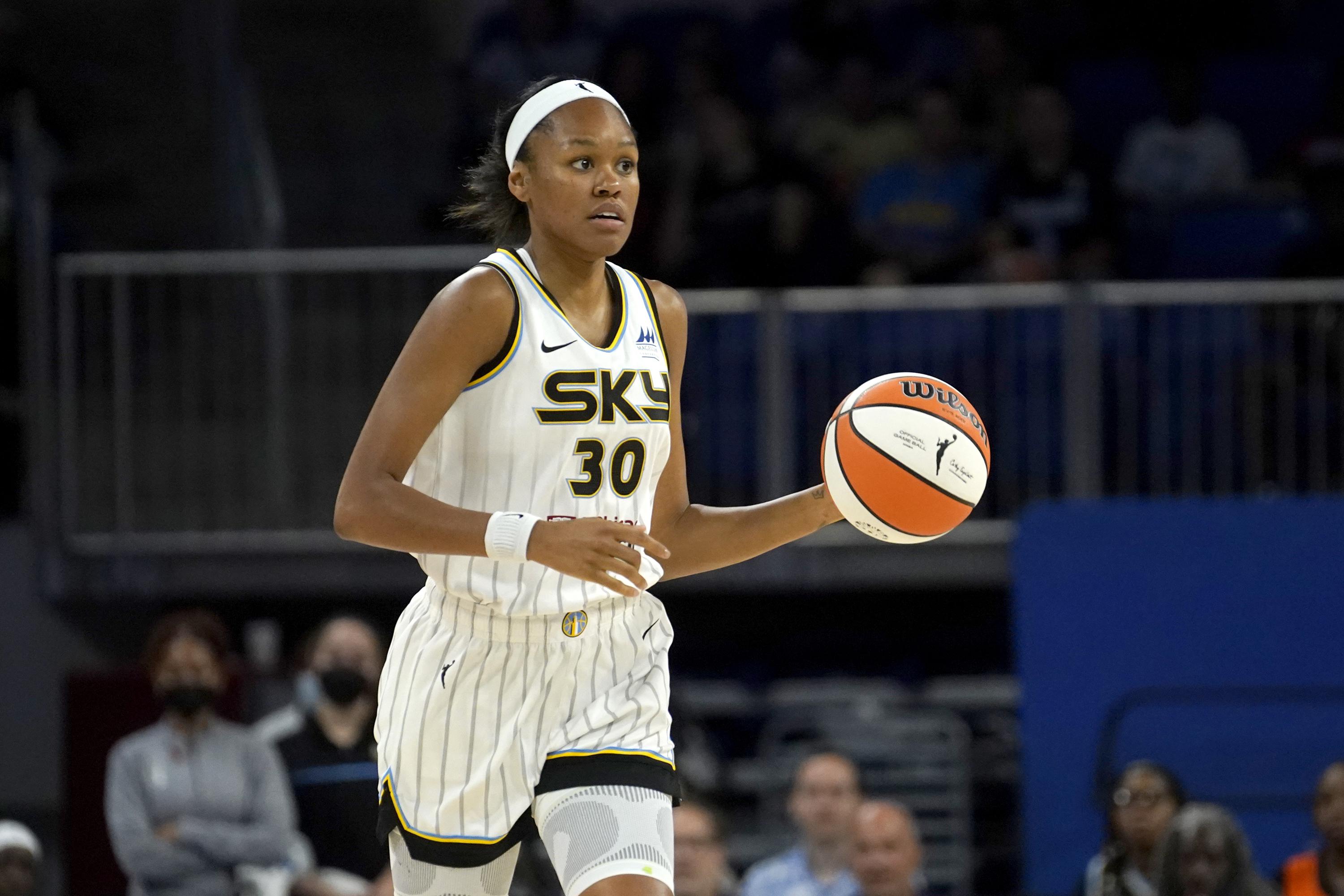 WNBA free agent Azurá Stevens signs with Los Angeles AP News