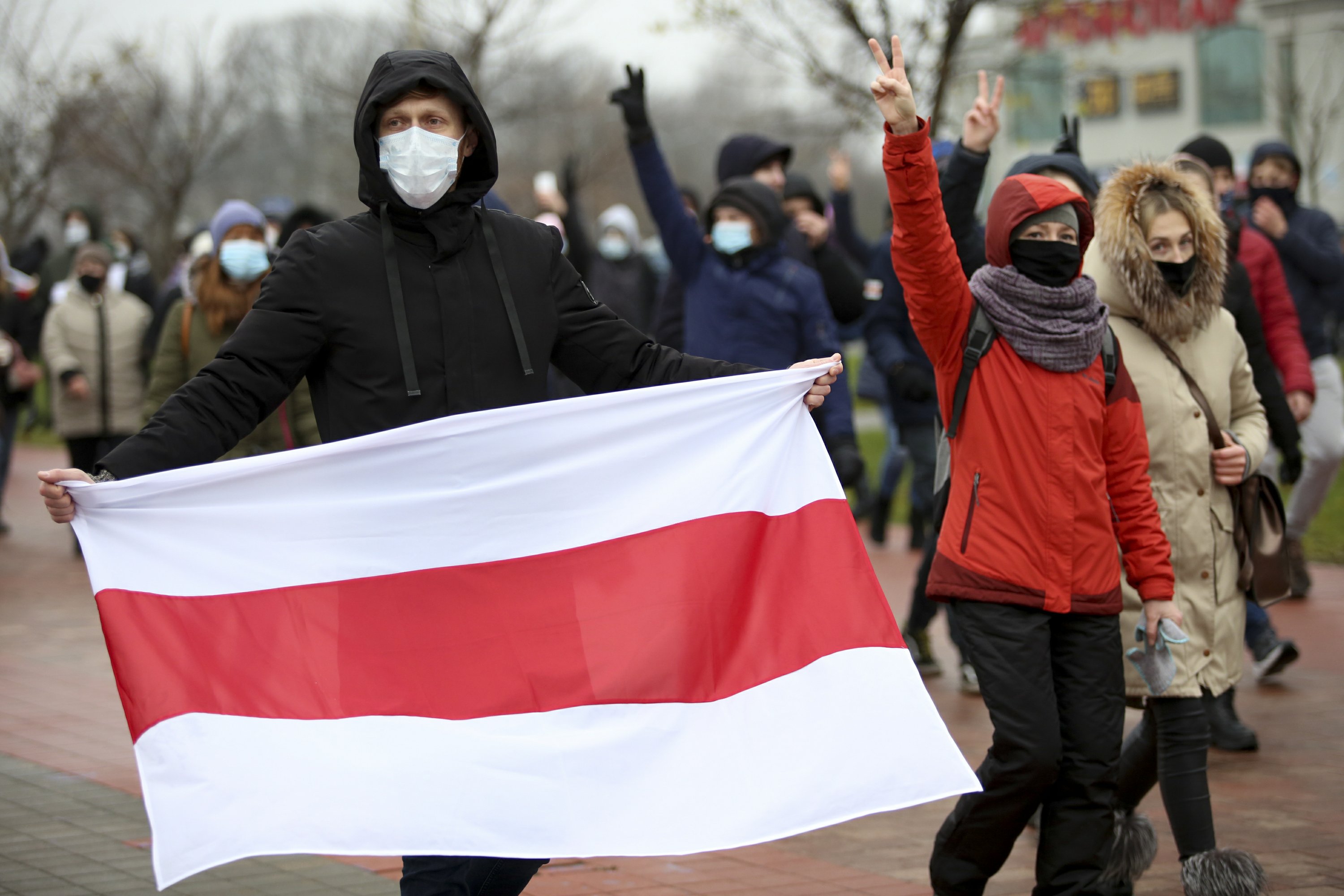 Belarus' Olympic body faces IOC punishment amid protests