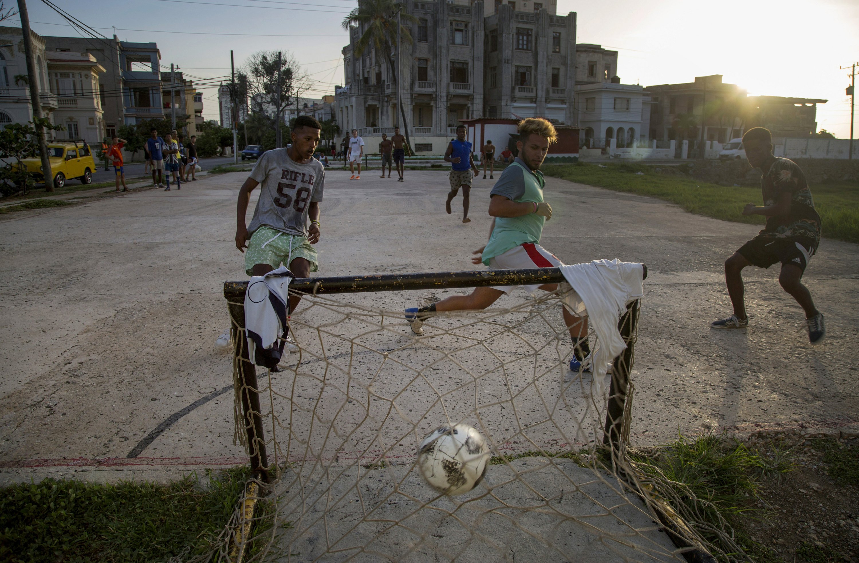 Us Limits Amount Of Money That Americans Can Send To Cuba Us Limits Amount Of Money That Americans Can Send To Cuba