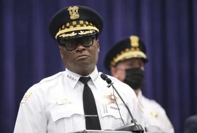 El superintendente de la policía de Chicago, David Brown, en una fotografía de archivo del 26 de mayo de 2021 durante una conferencia de prensa en las oficinas generales de la policía en Chicago. (Antonio Pérez/Chicago Tribune vía AP, Archivo)