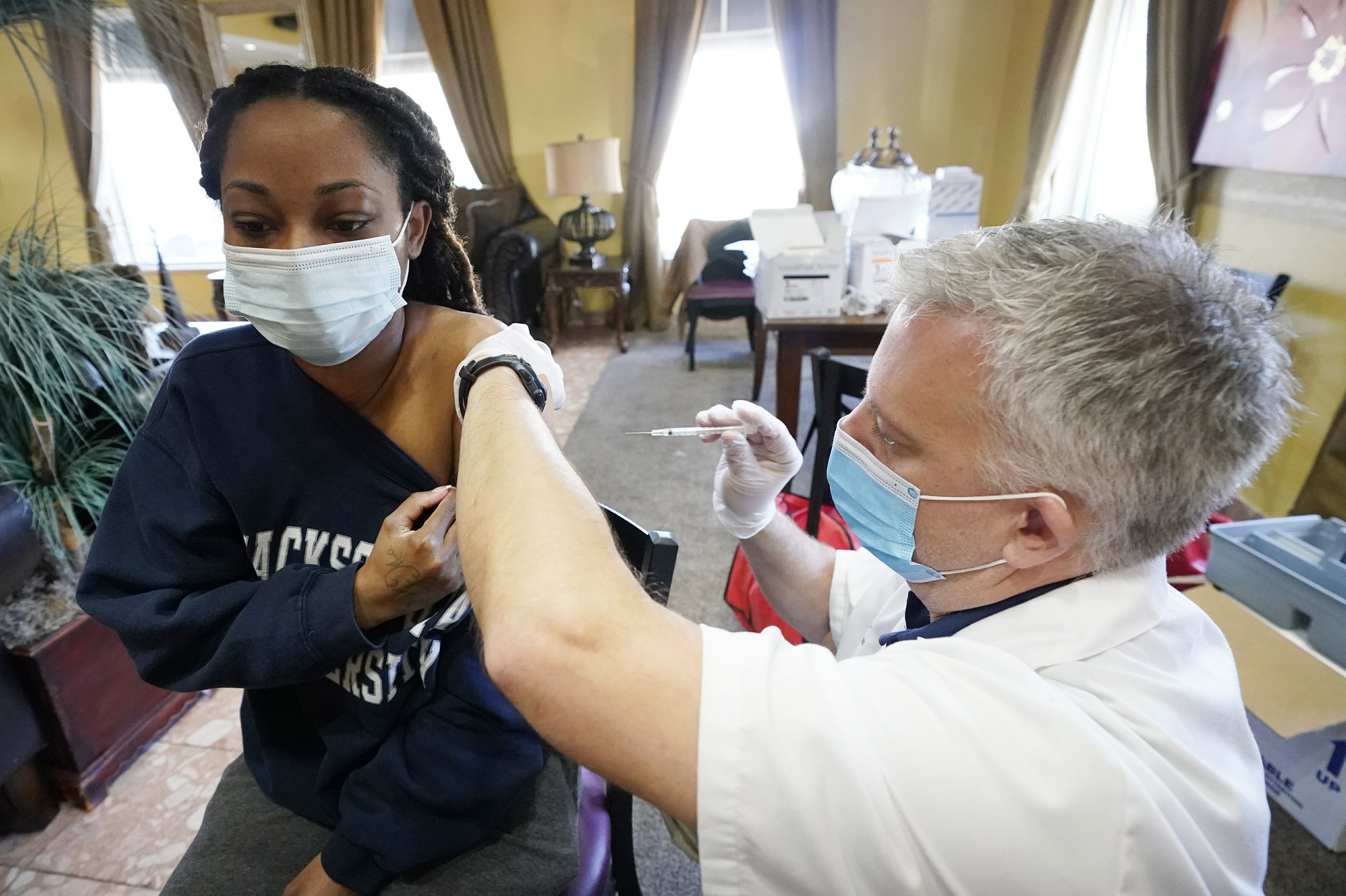 Deep South falls behind in coronavirus vaccination campaign