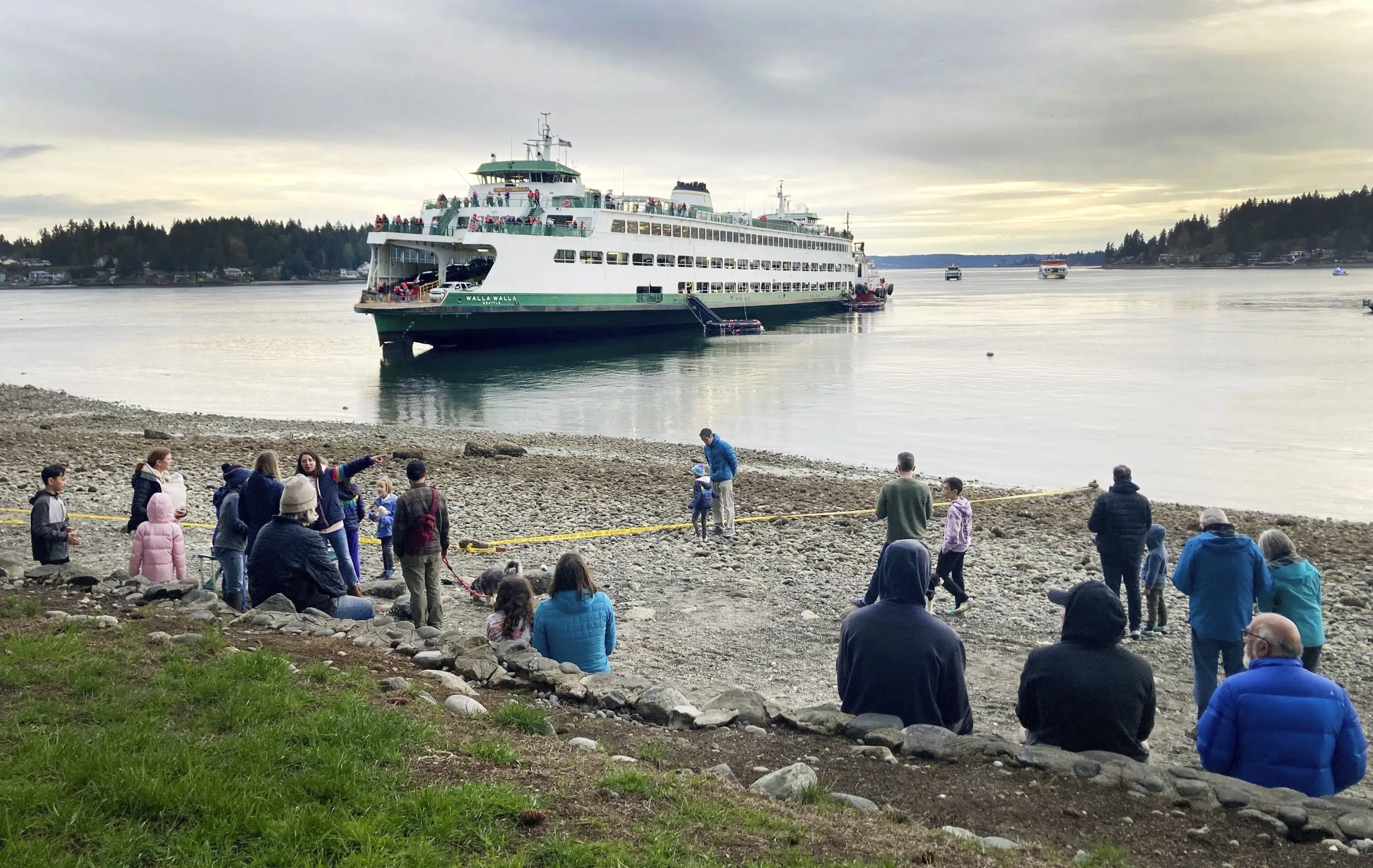 Boot loopt aan de grond bij Seattle;  Er waren geen gewonden