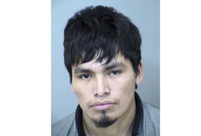 Esta foto proporcionada por la policía del condado Maricopa, en Arizona, muestra a Juan Vargas, arrestado por ser sospechoso del asesinato de tres mexicanos, se informó, el jueves 3 de marzo de 2022. (Foto, policía del condado Maricopa vía AP)