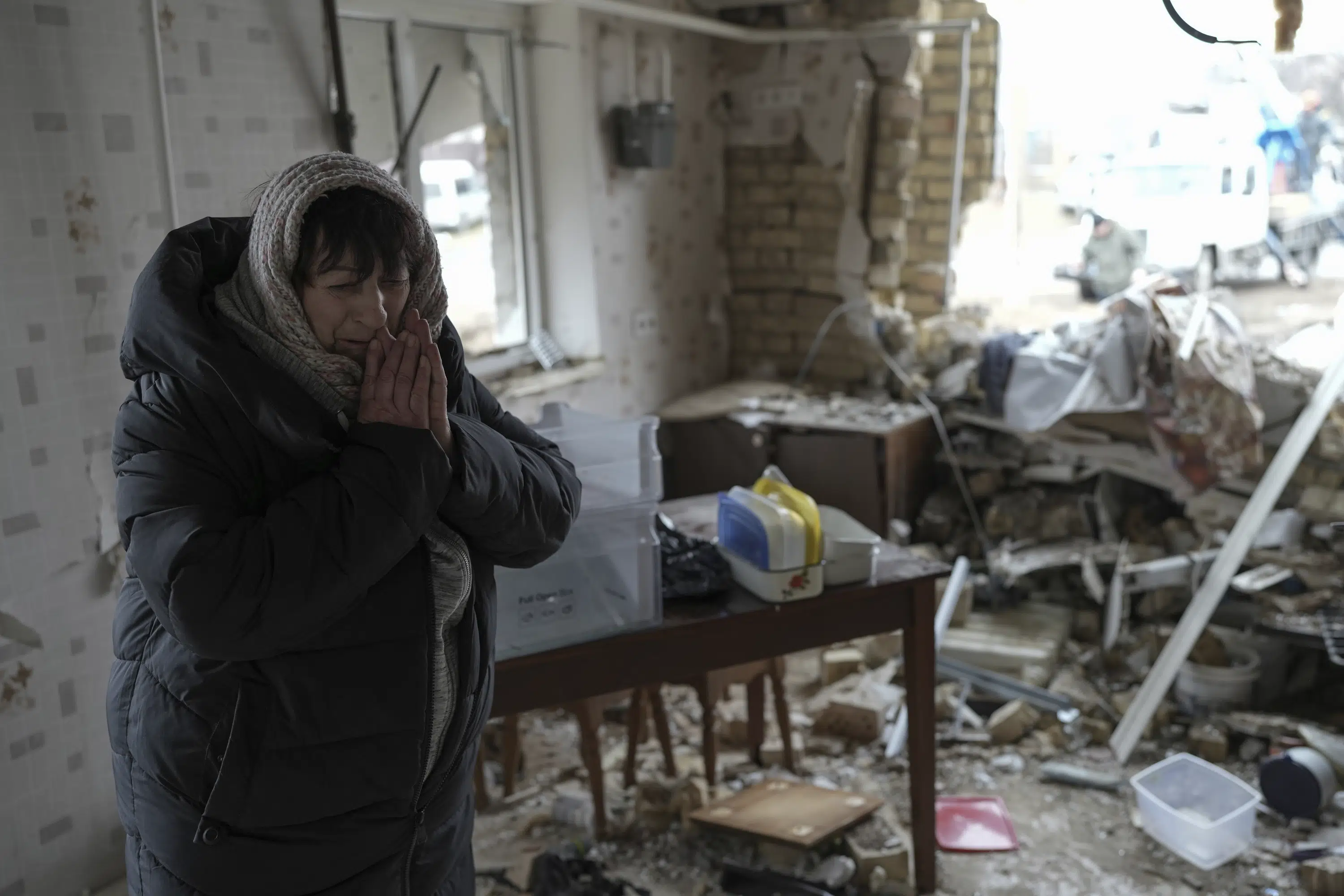 Attaques russes contre l’Ukraine signalées ; au moins 11 morts Attaques russes contre l’Ukraine signalées ; au moins 11 morts