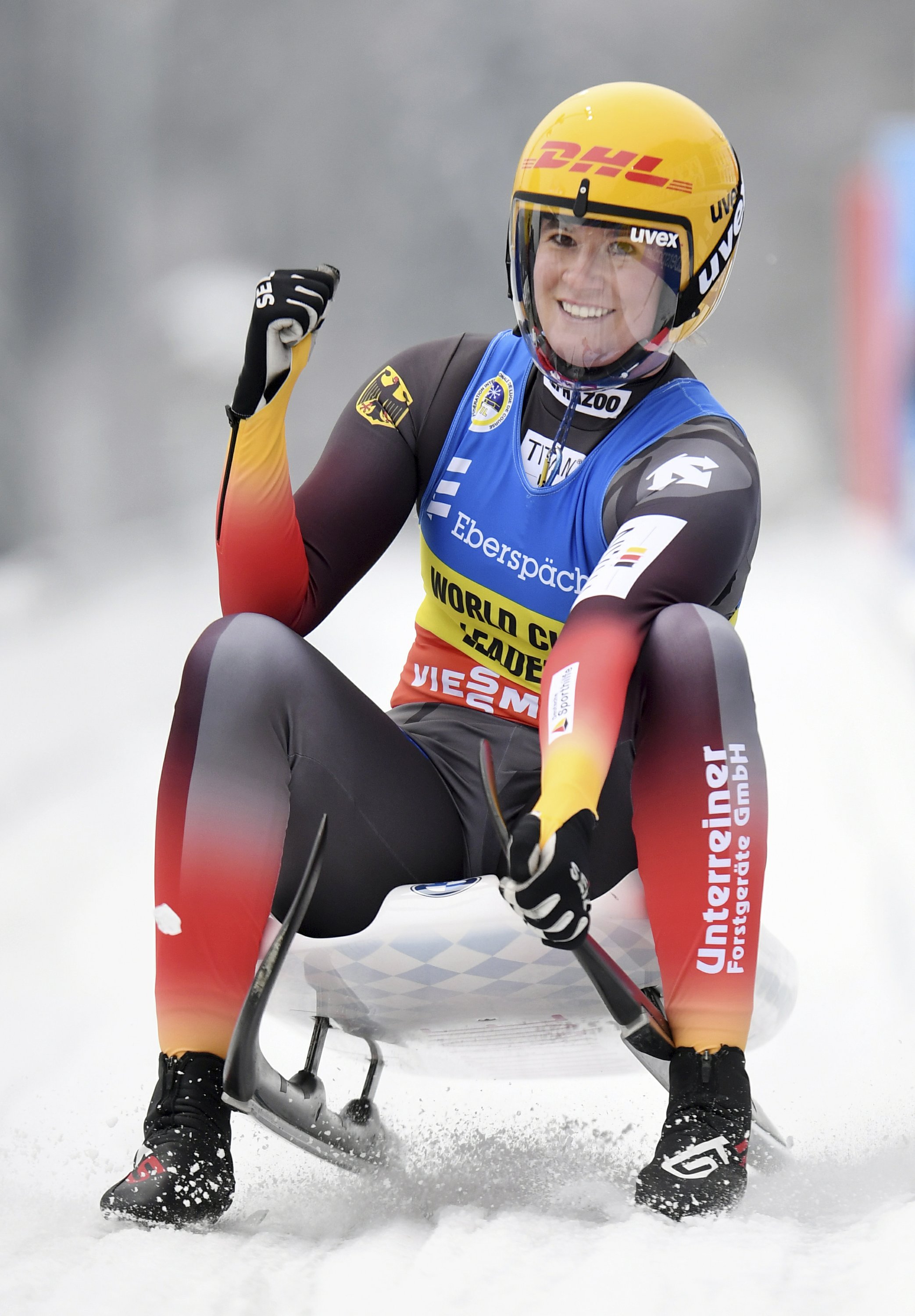 Taubitz Wins Again Sweeney Top Us Finisher In Women S Luge