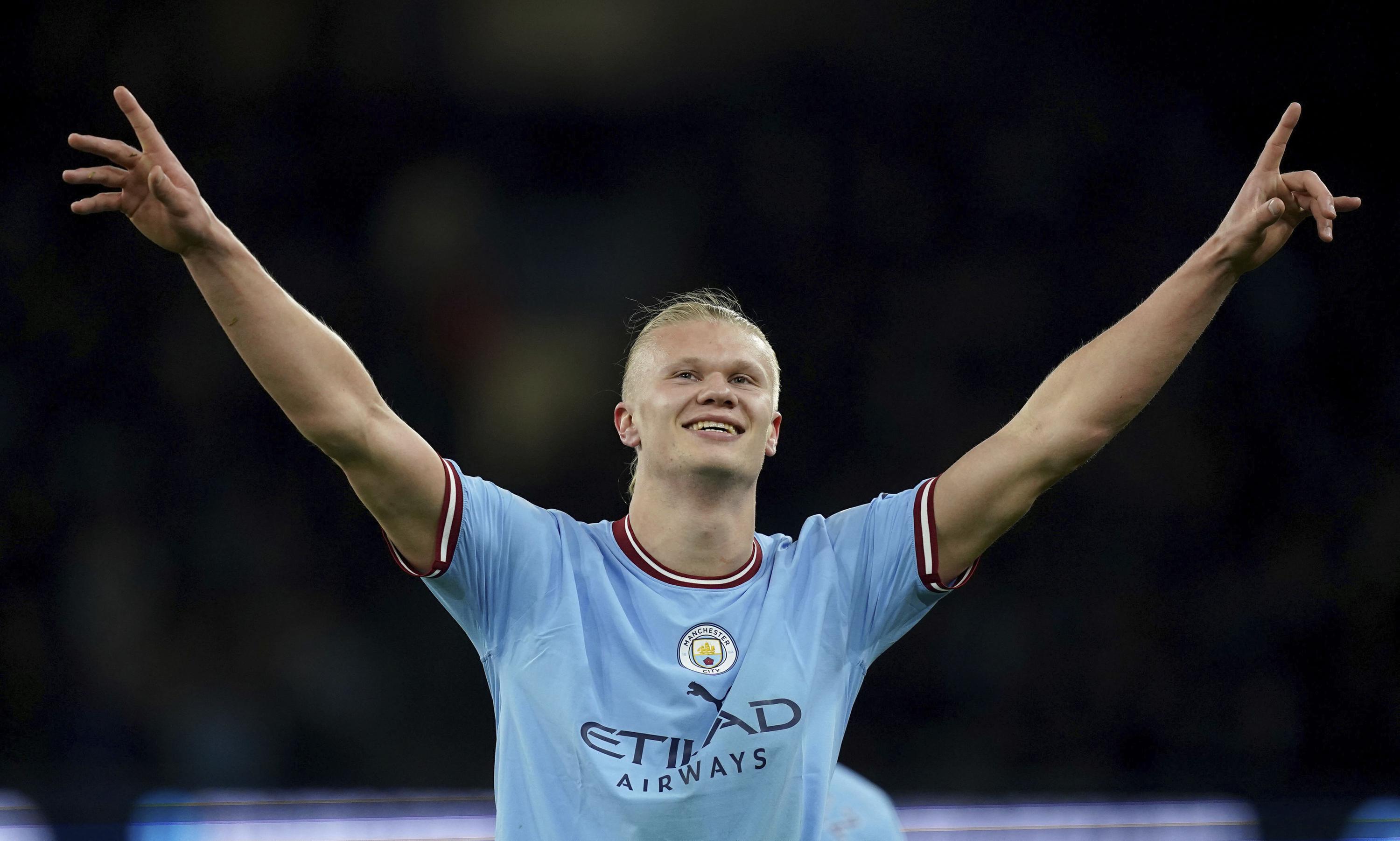 Record-breaking City regain top spot in the Premier League, player number  one 2 
