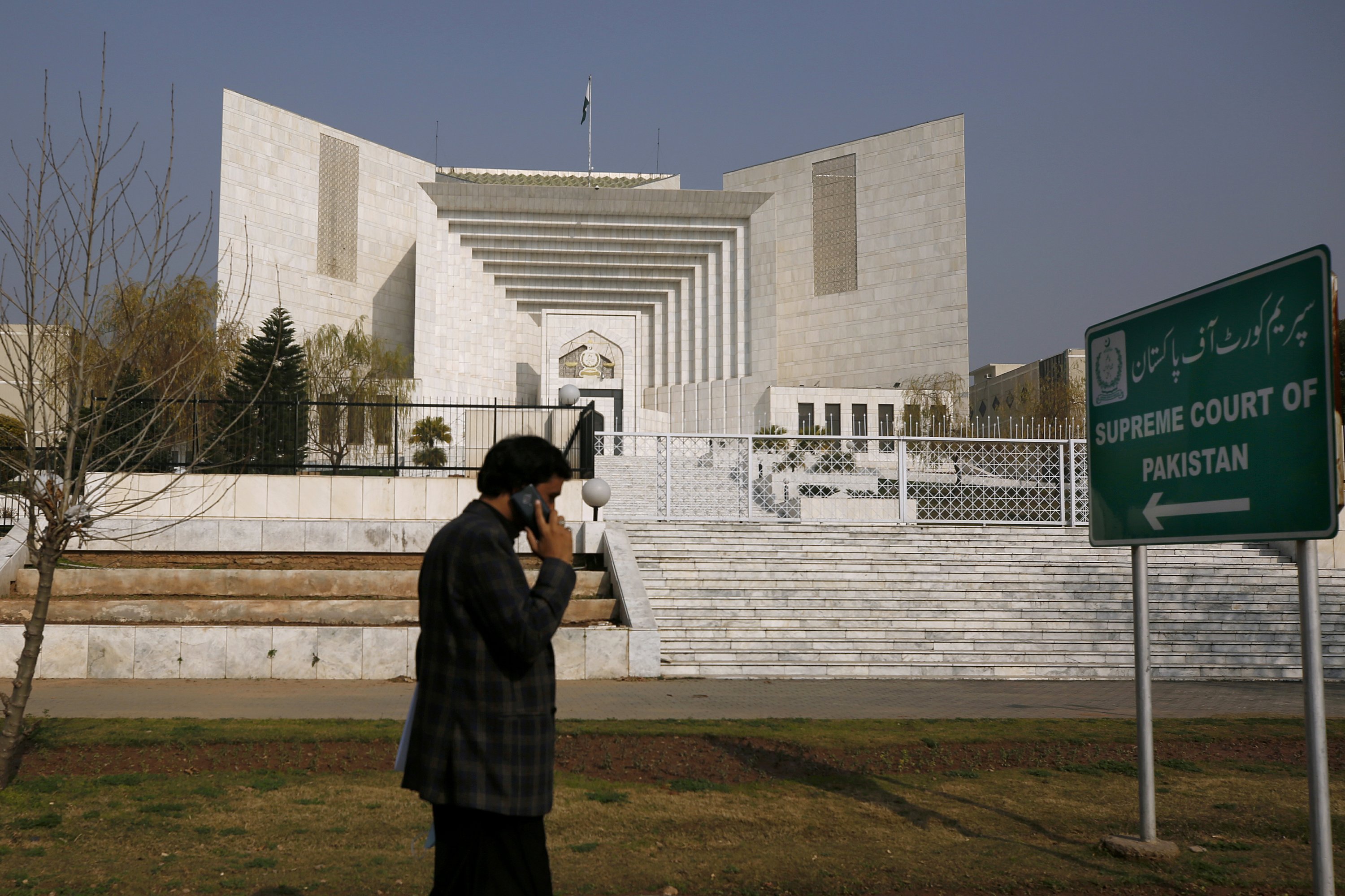 Pakistan Commutes Death Sentence For 2 Mentally Ill Convicts AP News