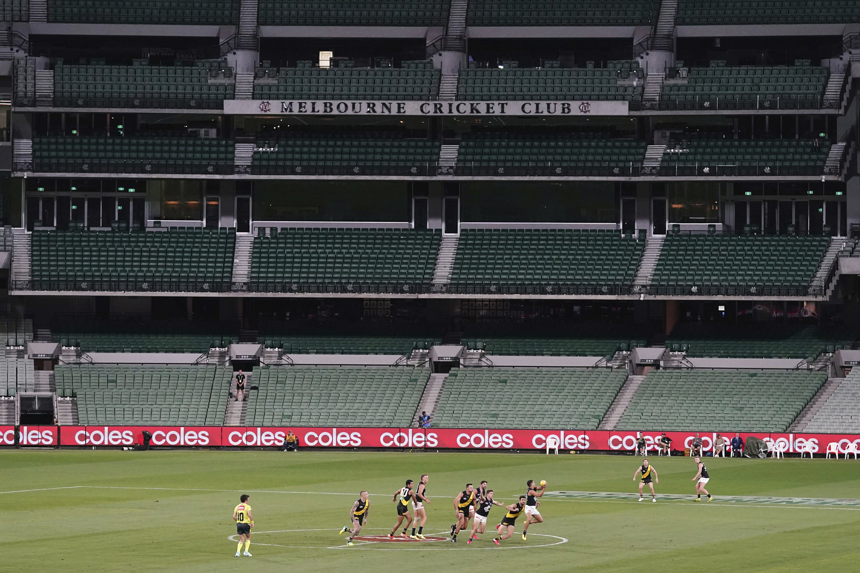 The Games Go On Australia S Football Leagues In Action